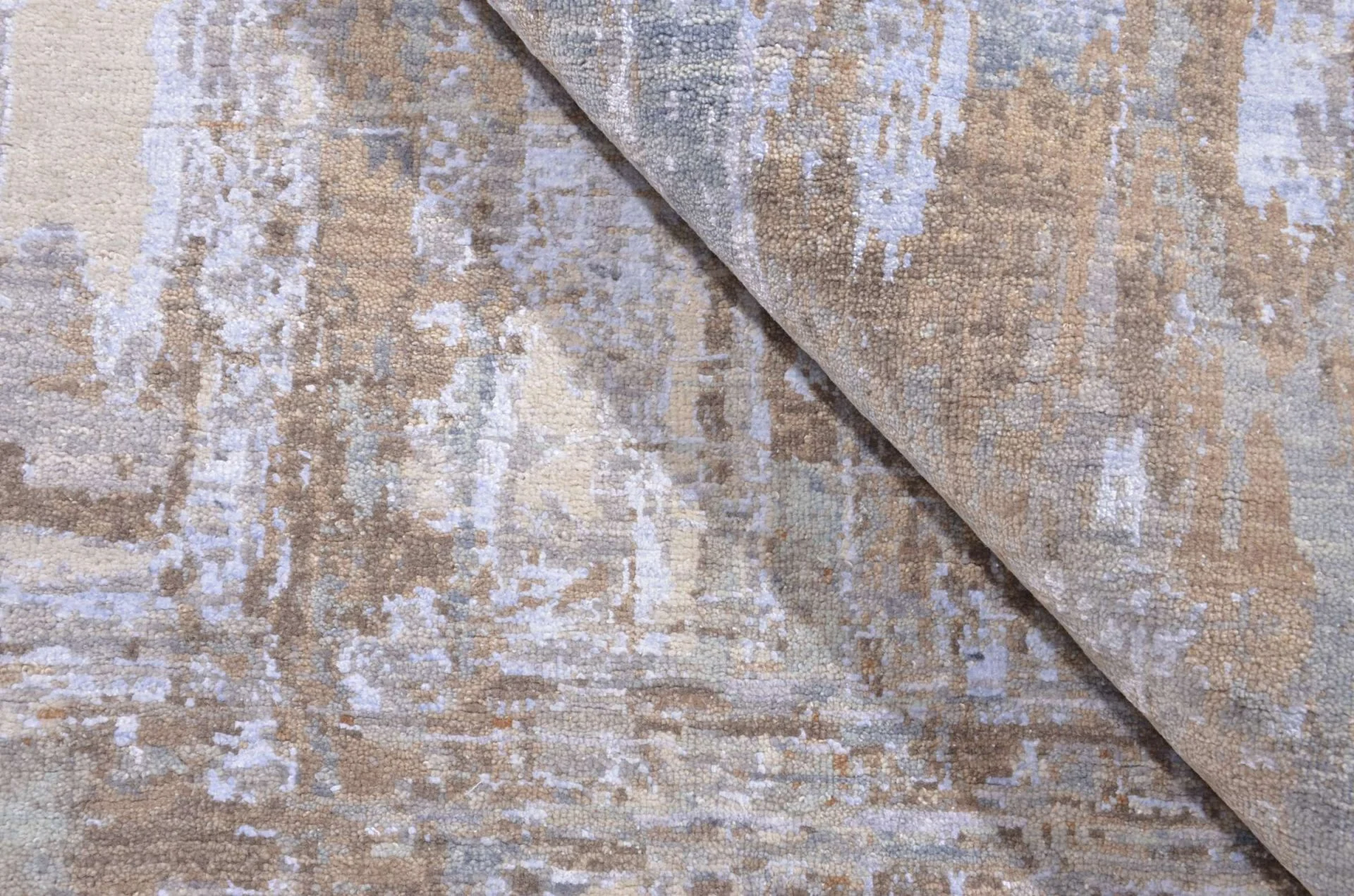Orientteppich aus Indien, 246 × 321 cm