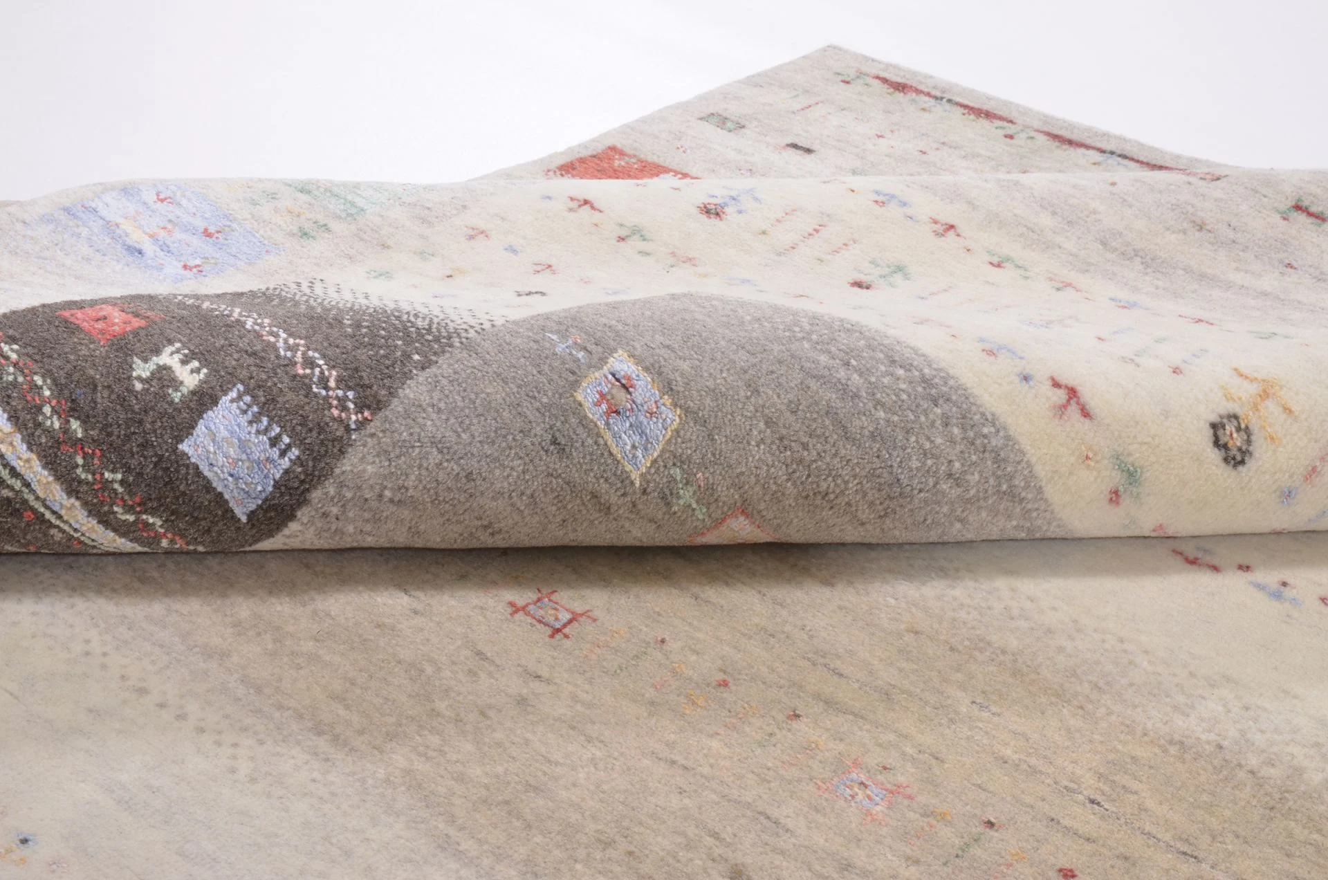 Loribaft Orientteppich 173 × 249 cm aus Wolle & Seide, handgeknüpft
