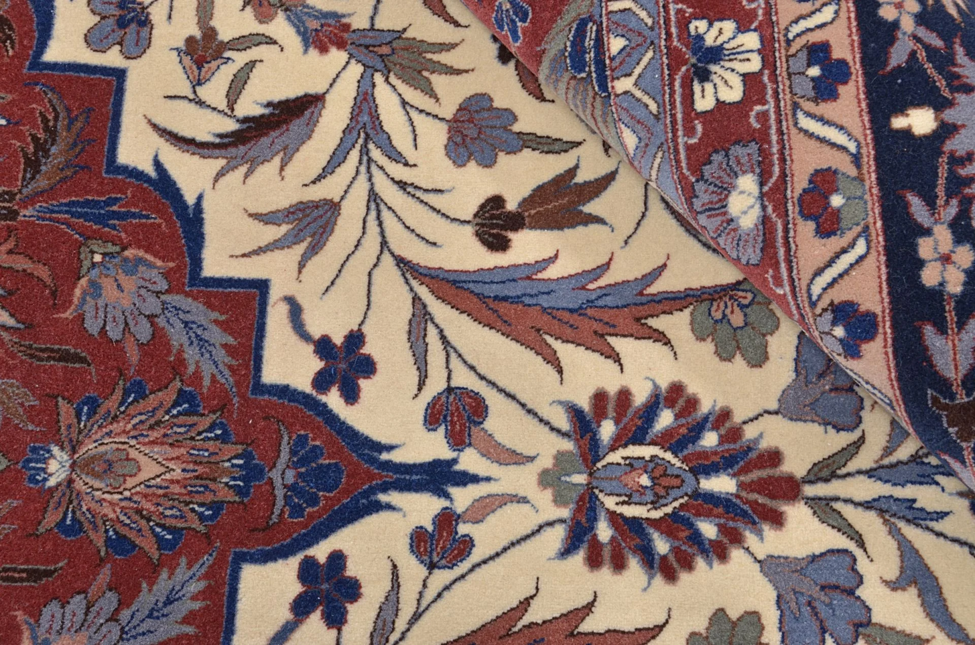 orientteppich-isfahan-278-x-375-cm-schurwolle-handgeknupft-4 Isfahan Teppich 278 × 375 cm aus Wolle, handgeknüpft