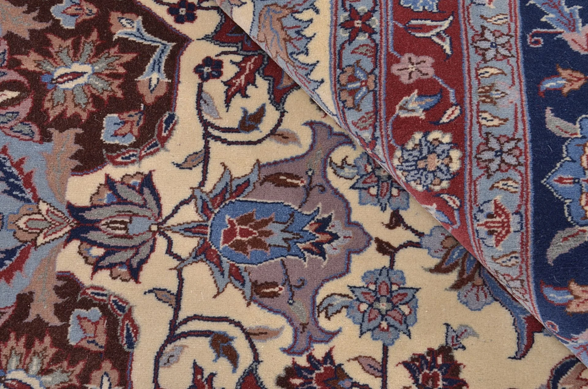 Isfahan Teppich 285 × 367 cm aus Wolle, handgeknüpft