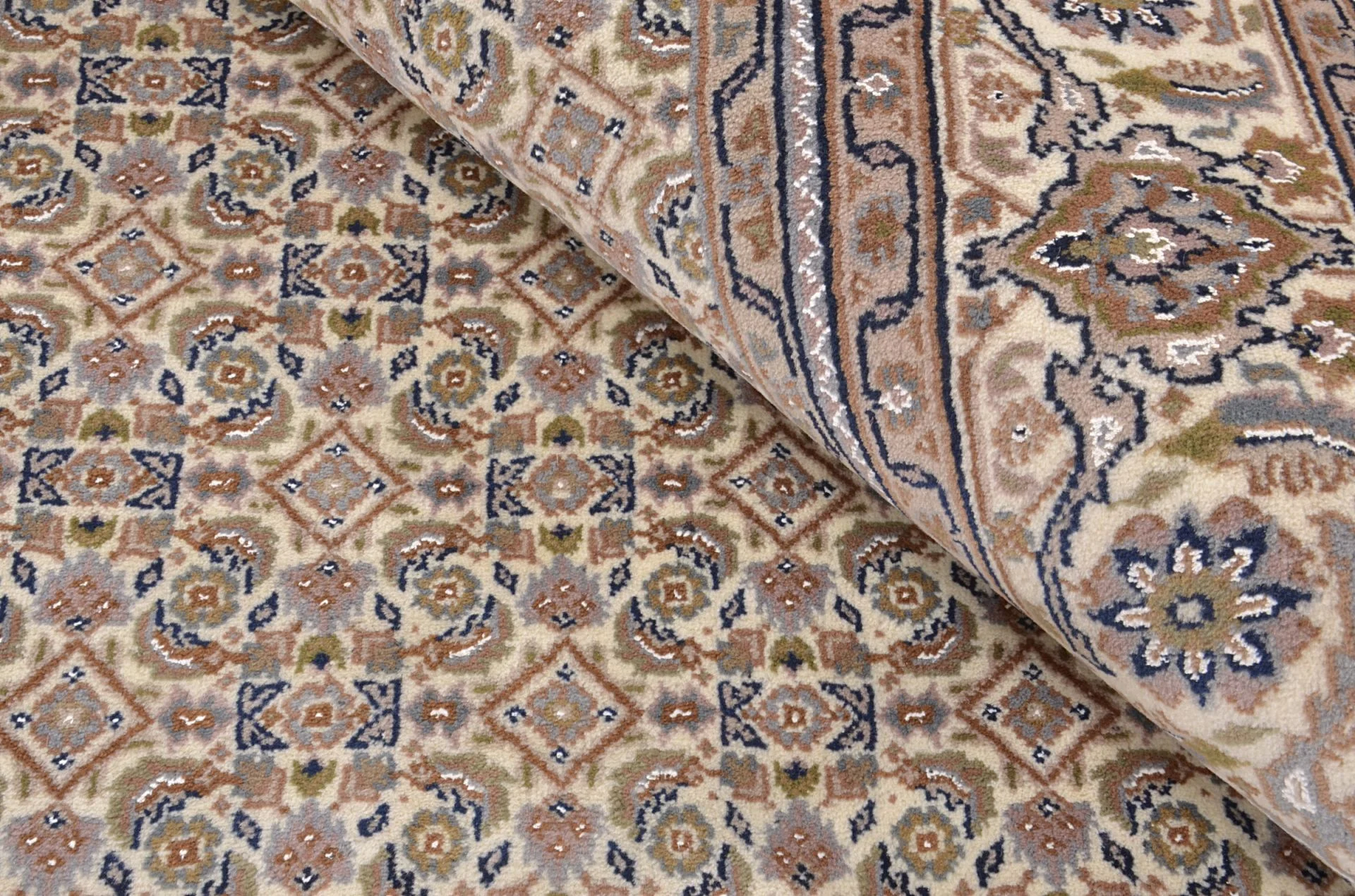 Täbriz Orientteppich aus Indien, 198 × 300 cm
