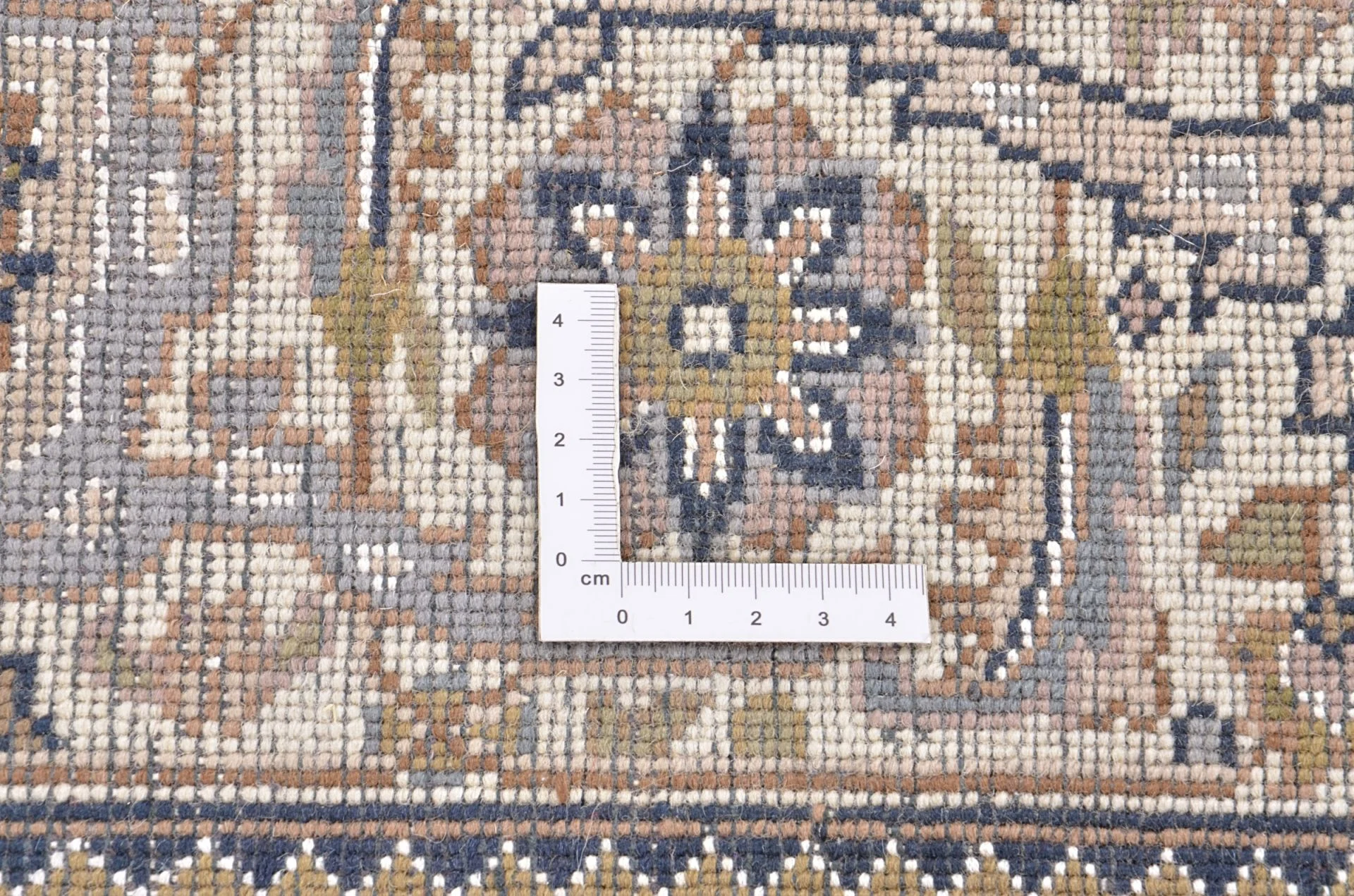 Täbriz Orientteppich aus Indien, 250 × 300 cm