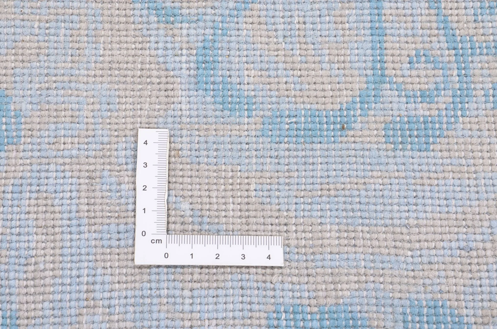 Handgeknüpfter Orientteppich 167 × 242 cm