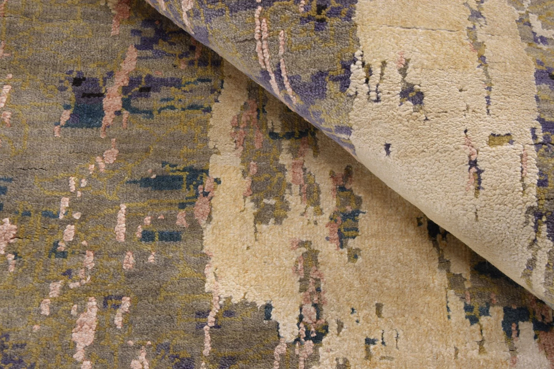 Orientteppich 243 × 243 cm aus Seide, handgeknüpft