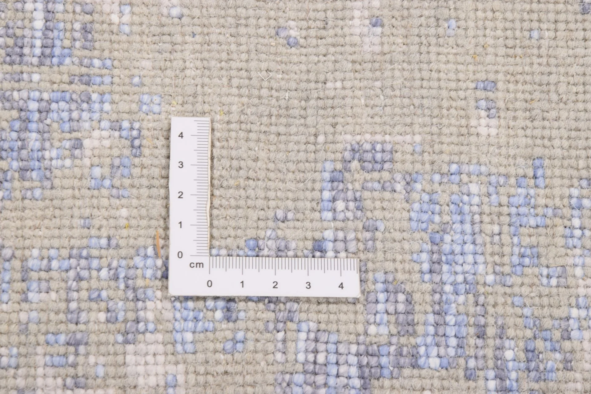 Orientteppich 206 × 306 cm aus Seide, handgeknüpft