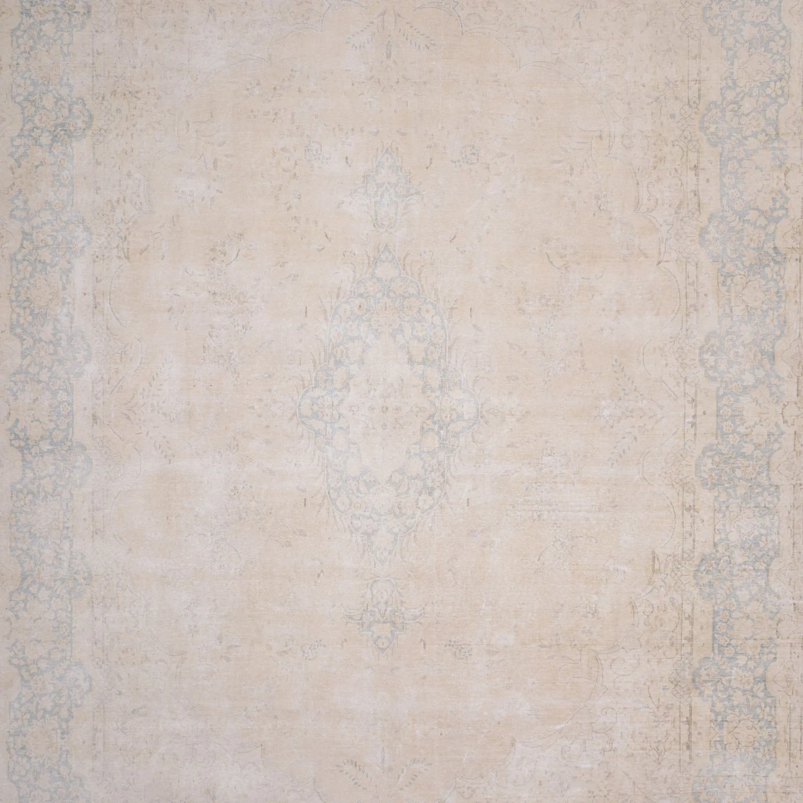 Handgeknüpfter Orientteppich 401 × 292 cm