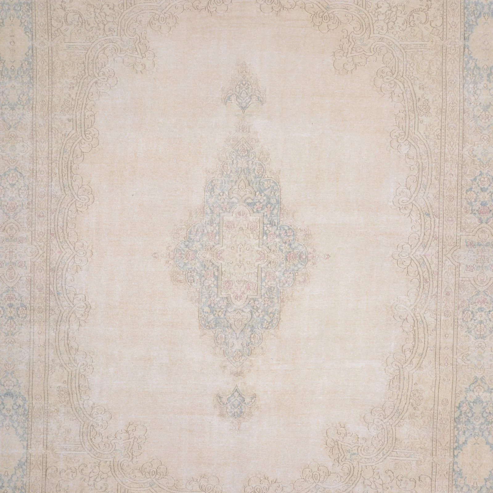 Handgeknüpfter Orientteppich 374 × 285 cm