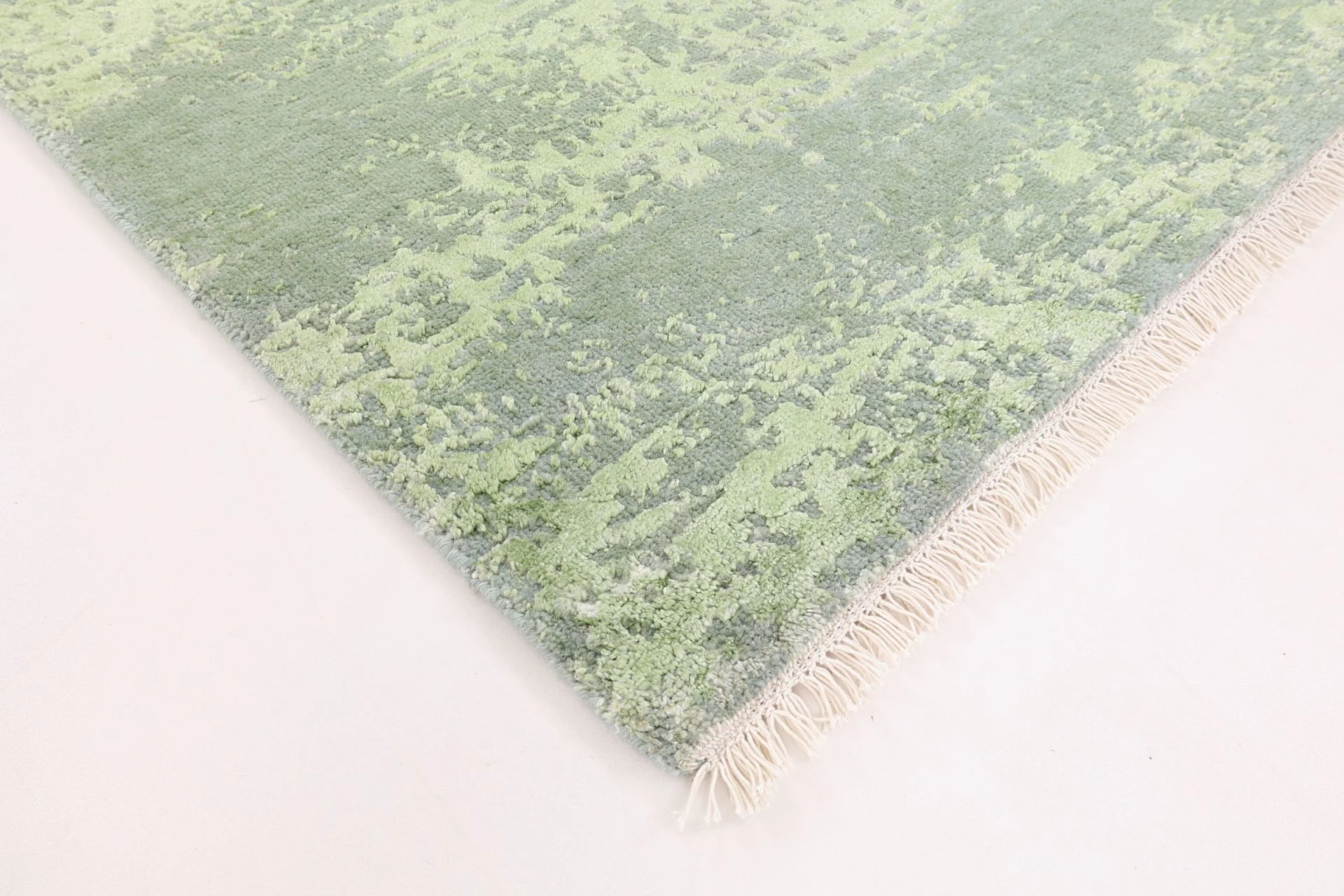 Orientteppich 123 × 178 cm aus Wolle & Seide, handgeknüpft