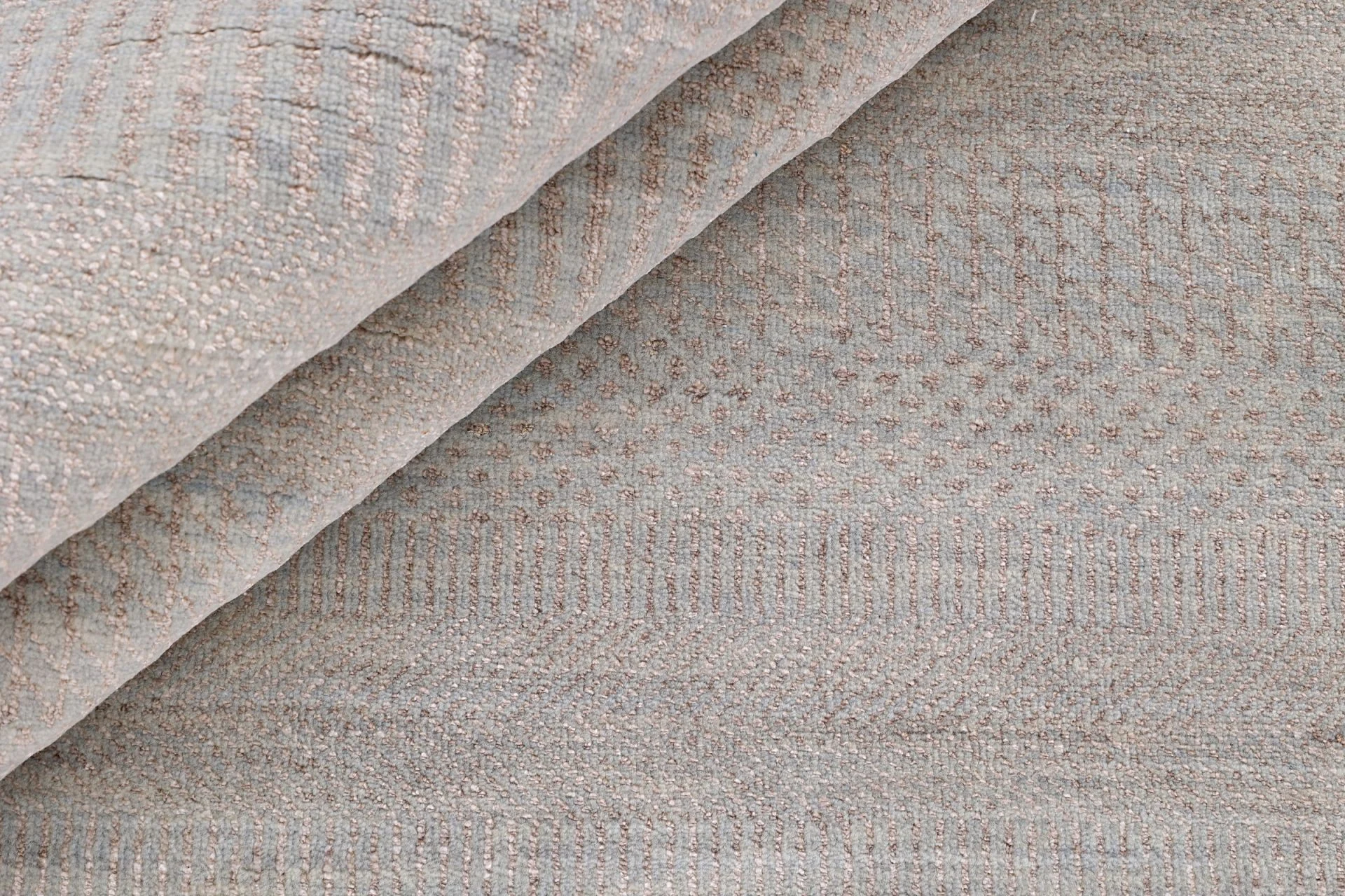 Handgeknüpfter Orientteppich, 280 × 368 cm, Wolle & Seide