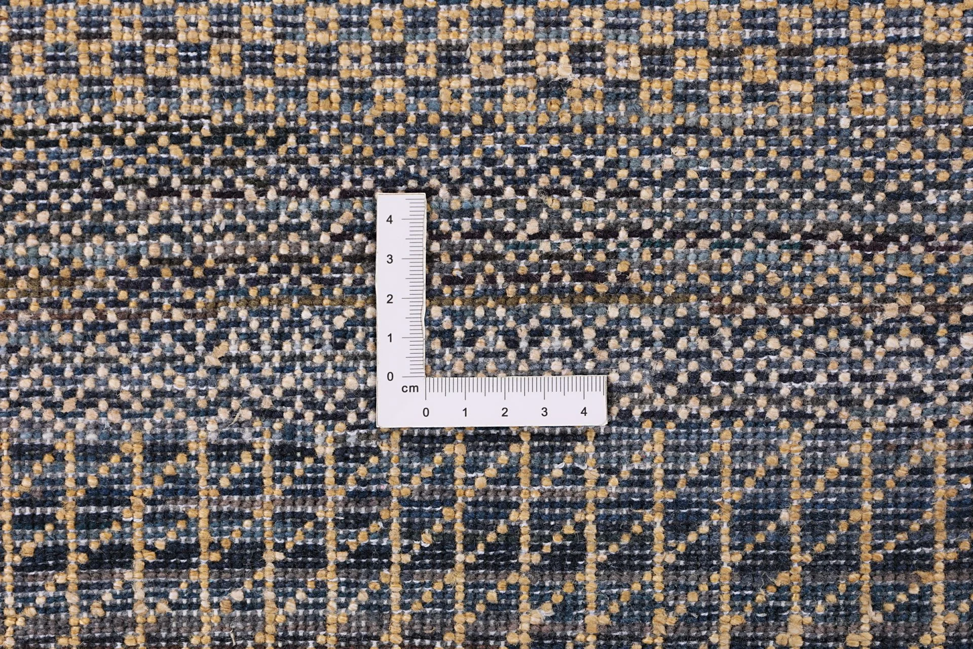 Handgeknüpfter Orientteppich 247 × 303 cm