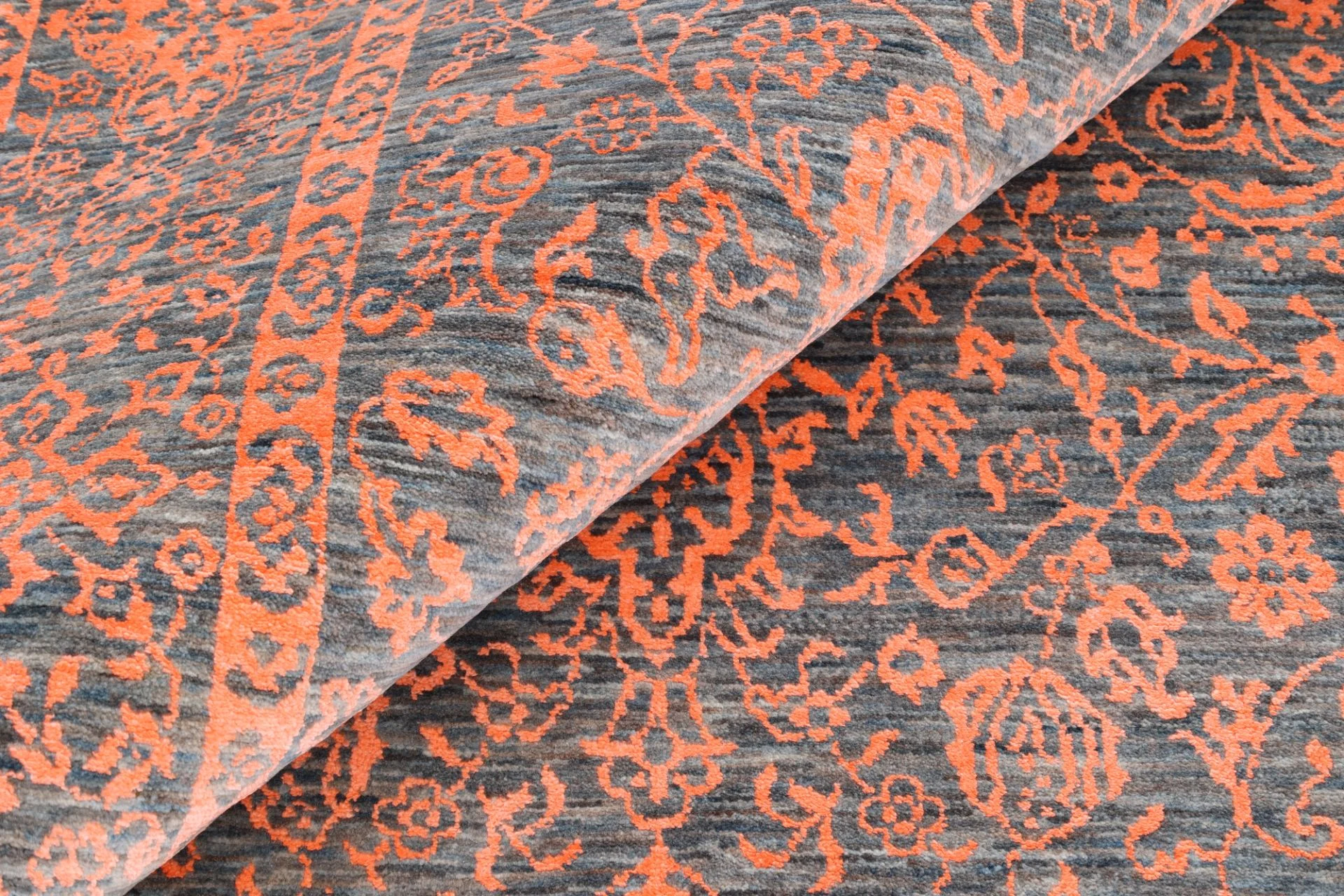 Orientteppich aus Indien, 185 × 280 cm