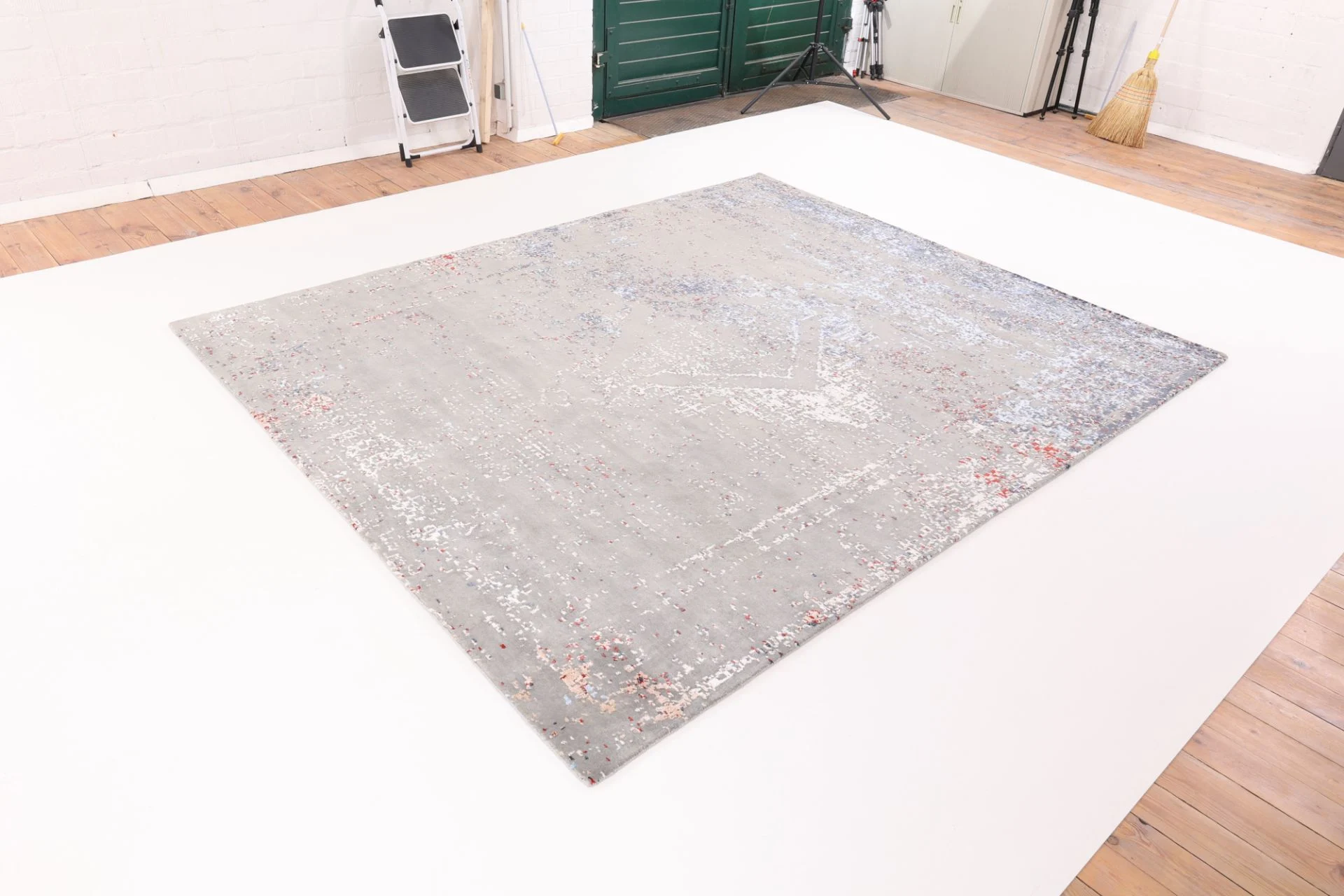 Orientteppich 252 × 304 cm aus Wolle & Seide, handgeknüpft