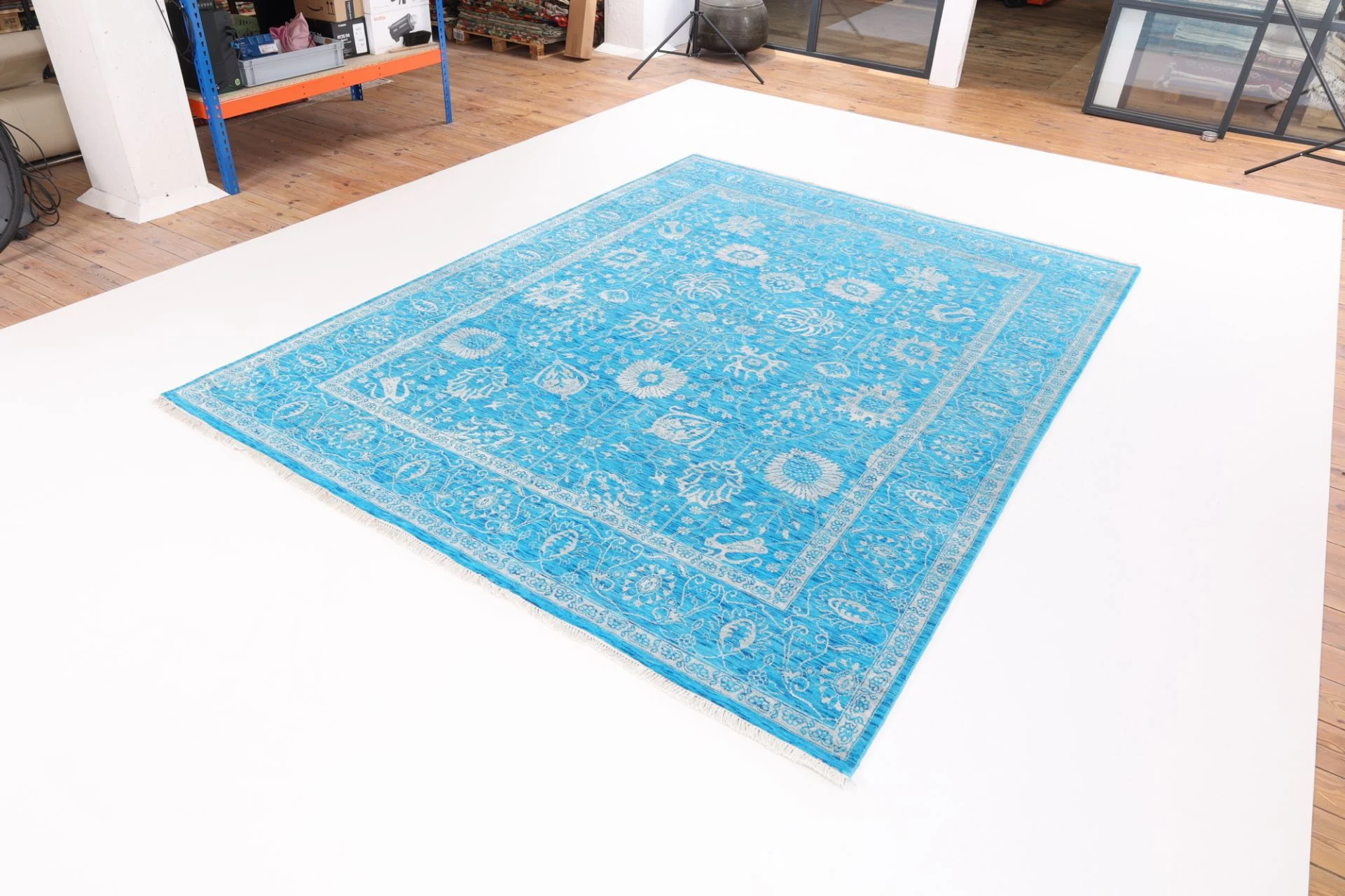Orientteppich 320 × 240 cm aus Wolle & Seide, handgeknüpft