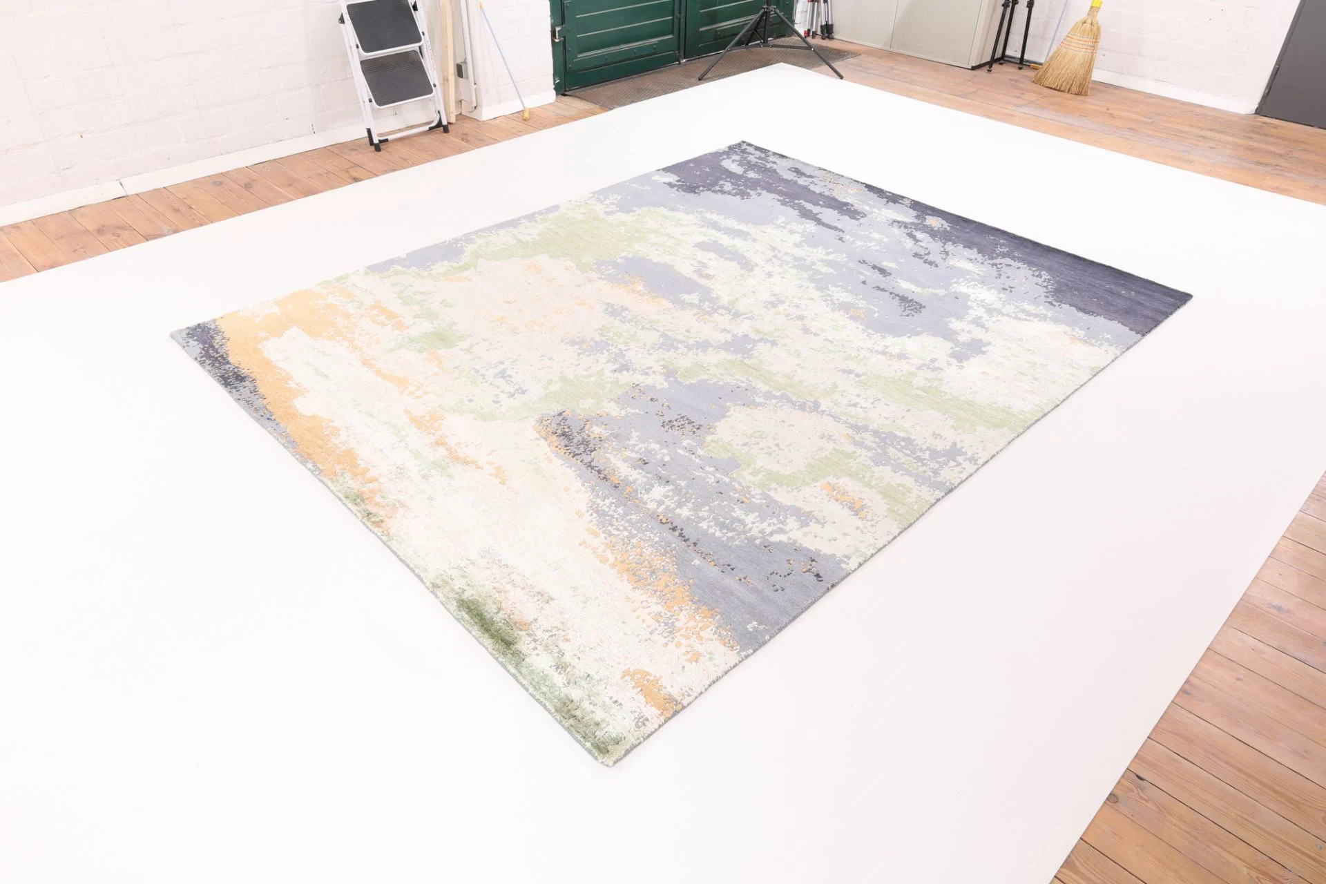 Handgeknüpfter Orientteppich, 308 × 240 cm, Wolle & Seide