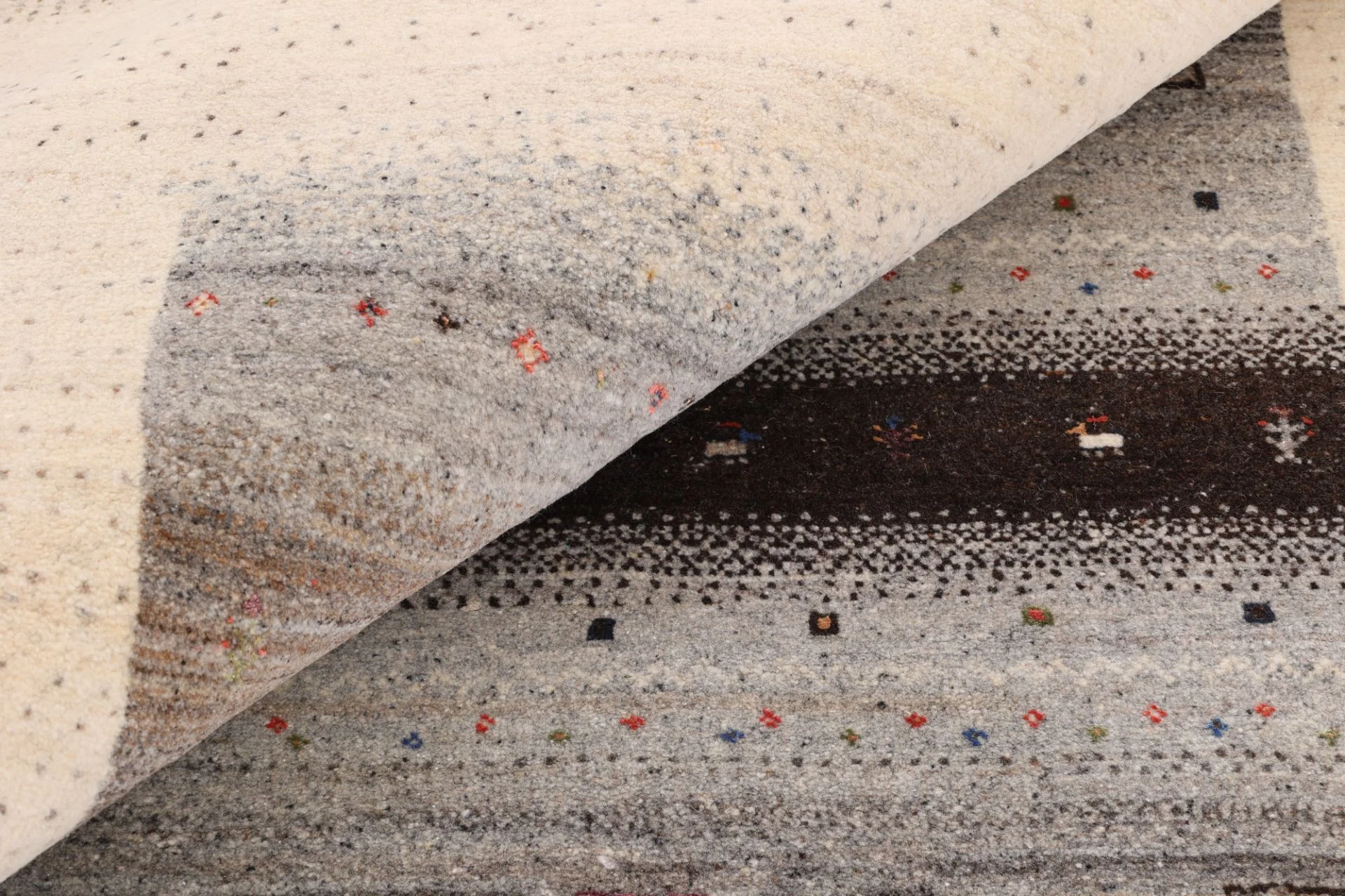 Handgeknüpfter Loribaft Orientteppich, 256 × 198 cm, Wolle & Seide