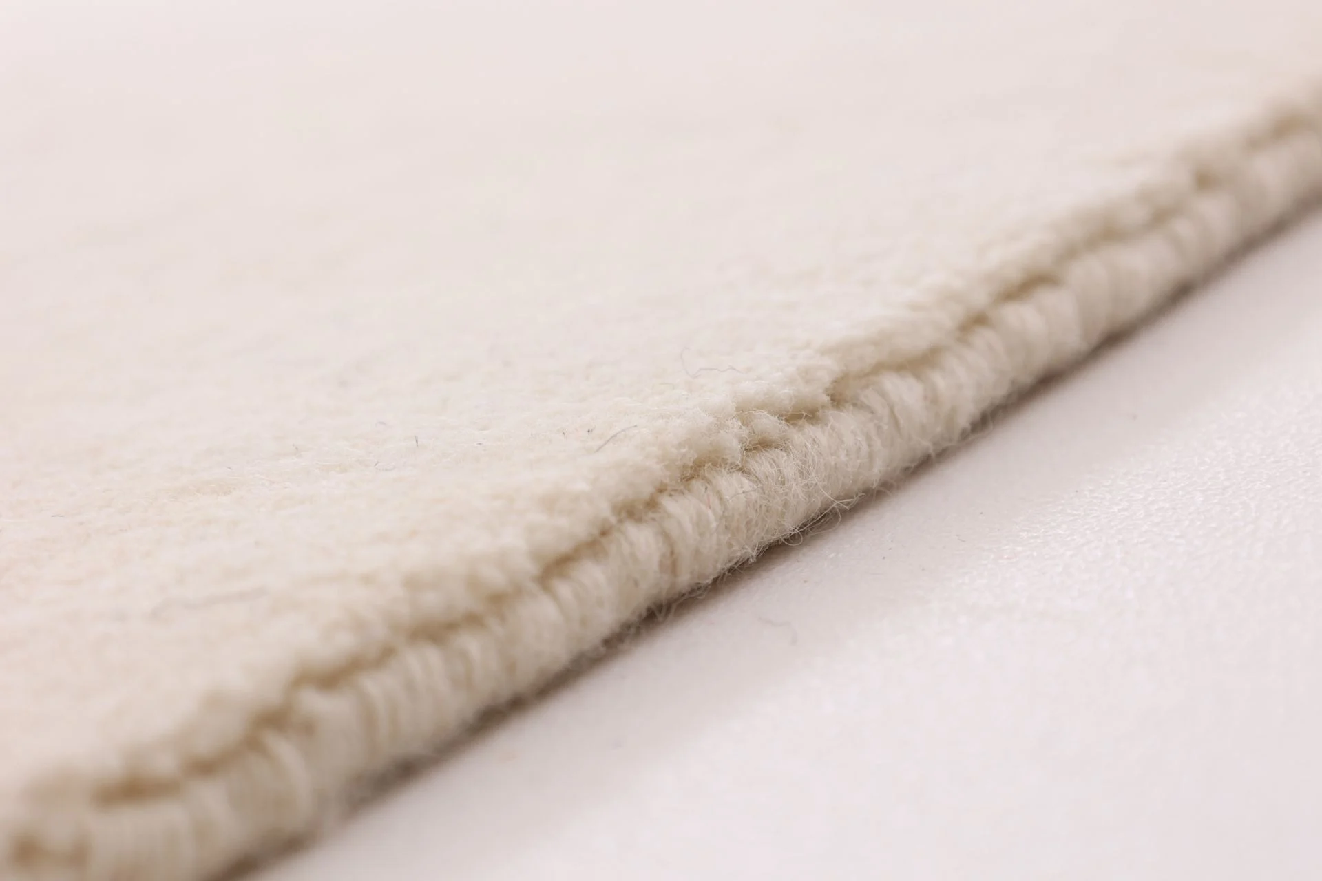 Handgeknüpfter Orientteppich, 306 × 251 cm, Wolle & Seide