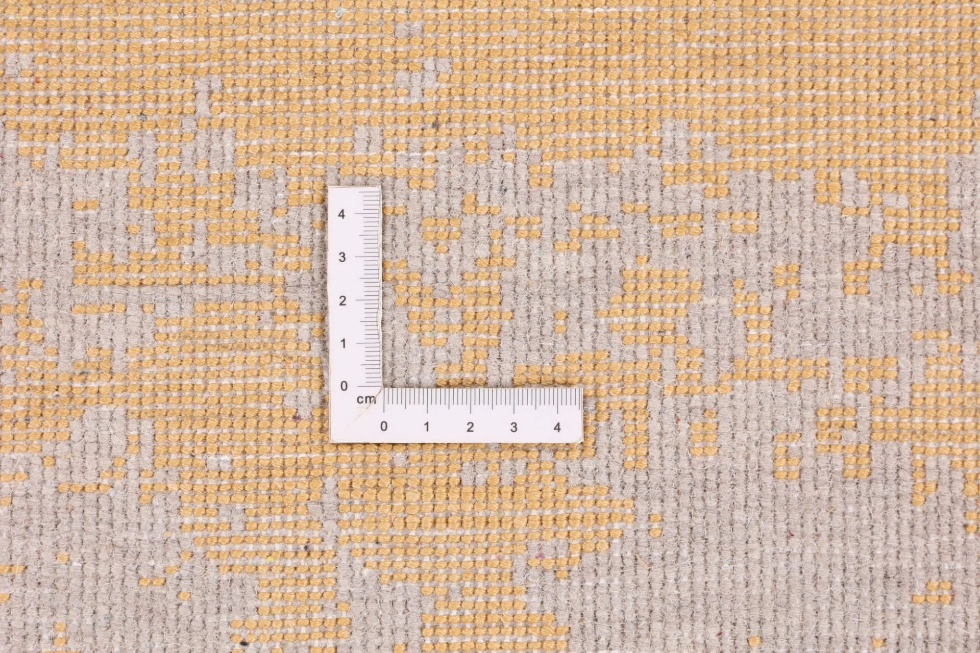 Orientteppich aus Indien, 242 × 171 cm