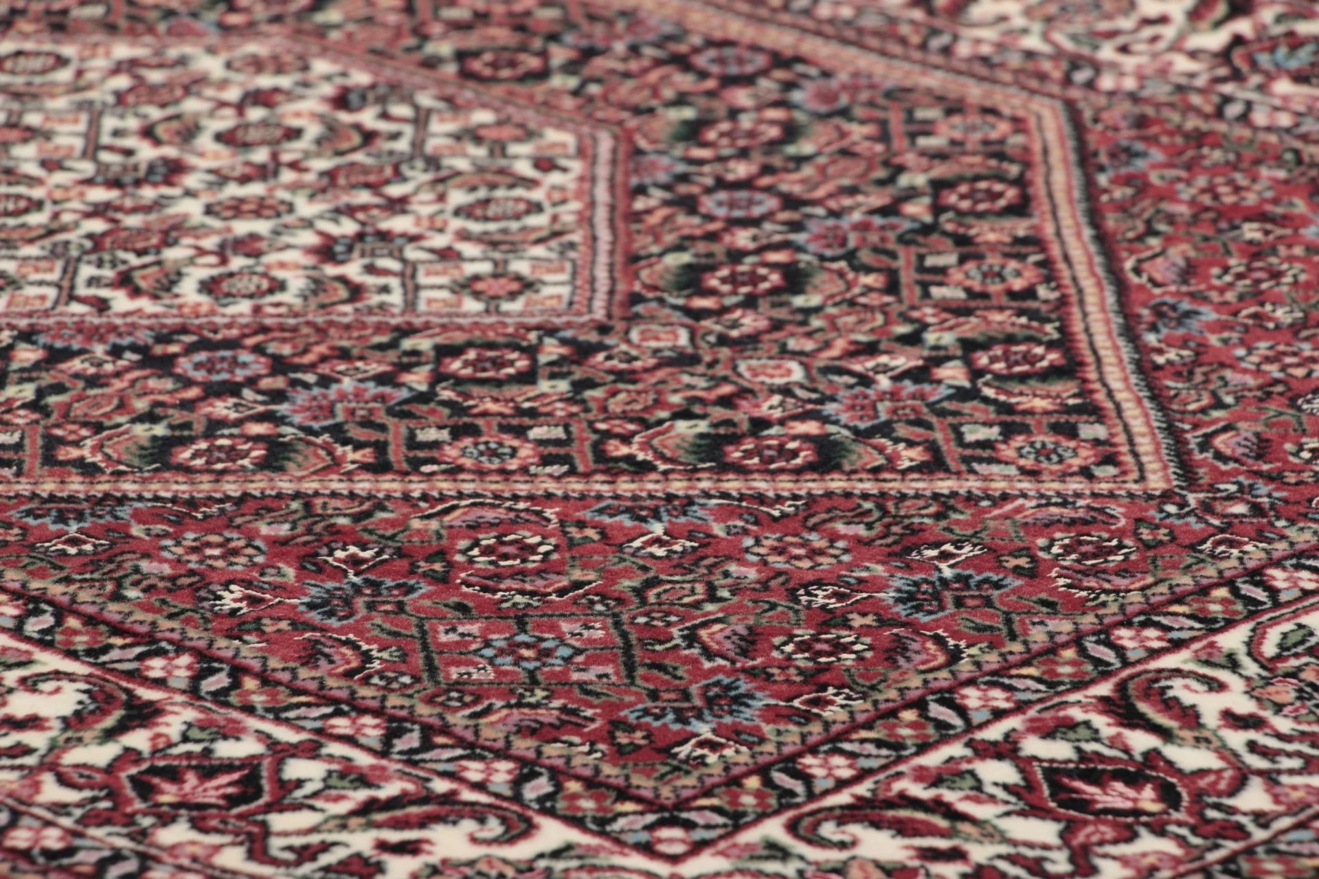 Handgeknüpfter Bijar Perserteppich, 85 × 296 cm, Wolle & Seide