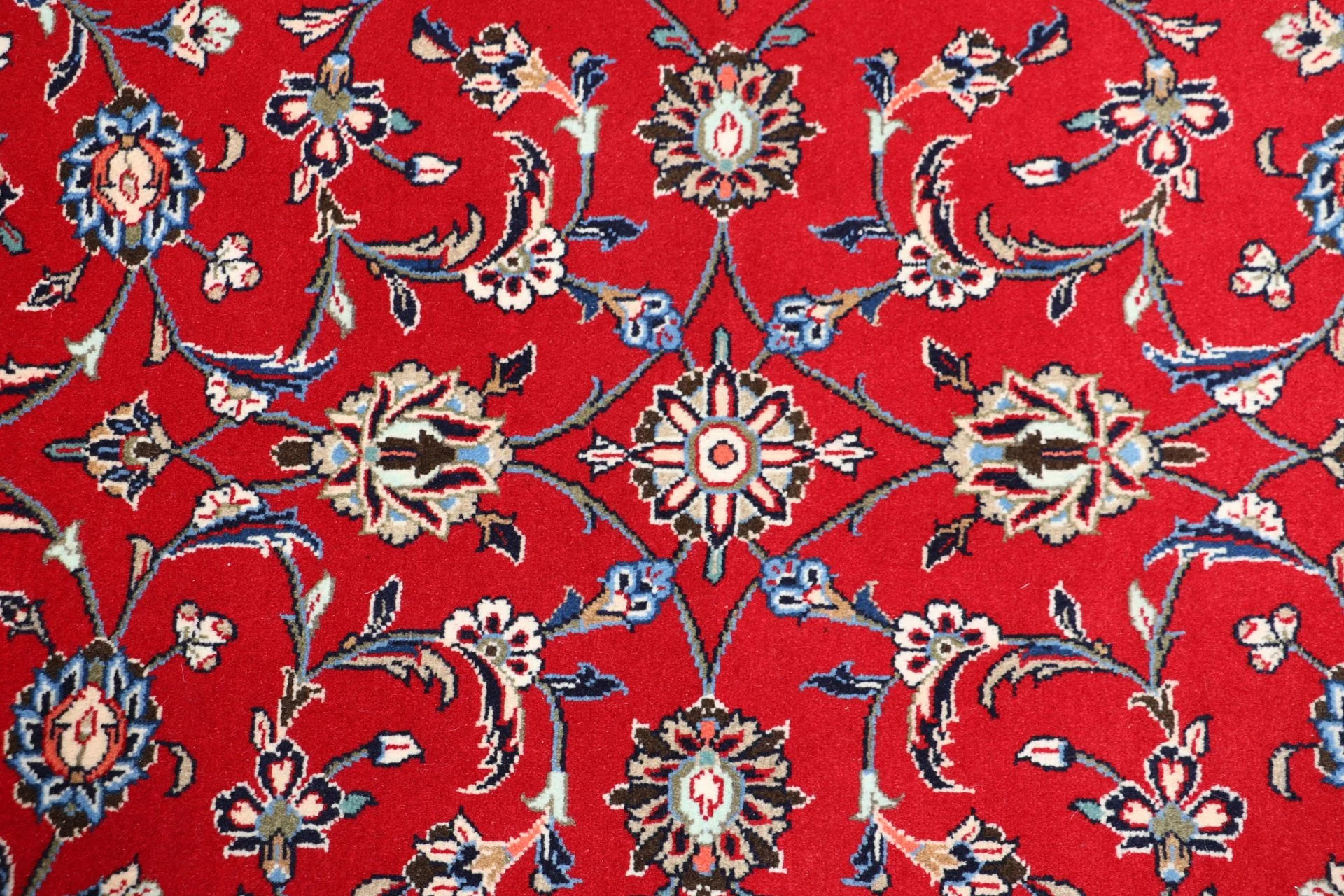 Kashan Perserteppich aus Iran, 192 × 307 cm