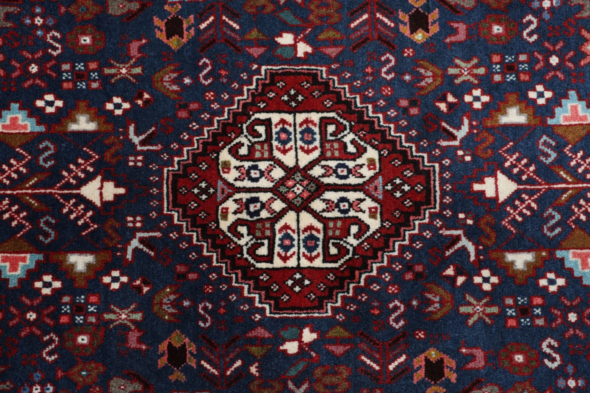 Handgeknüpfter Perserteppich 167 × 245 cm