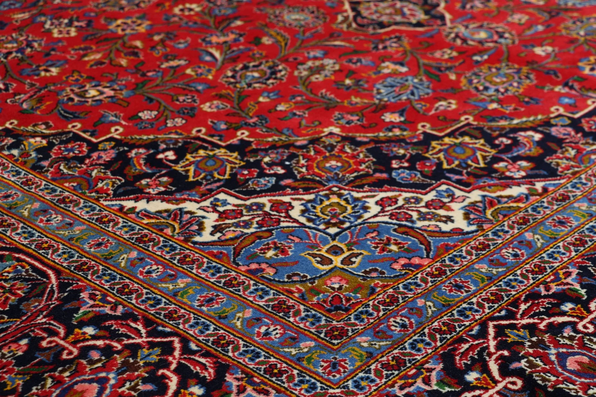 Kashan Perserteppich aus Iran, 250 × 350 cm