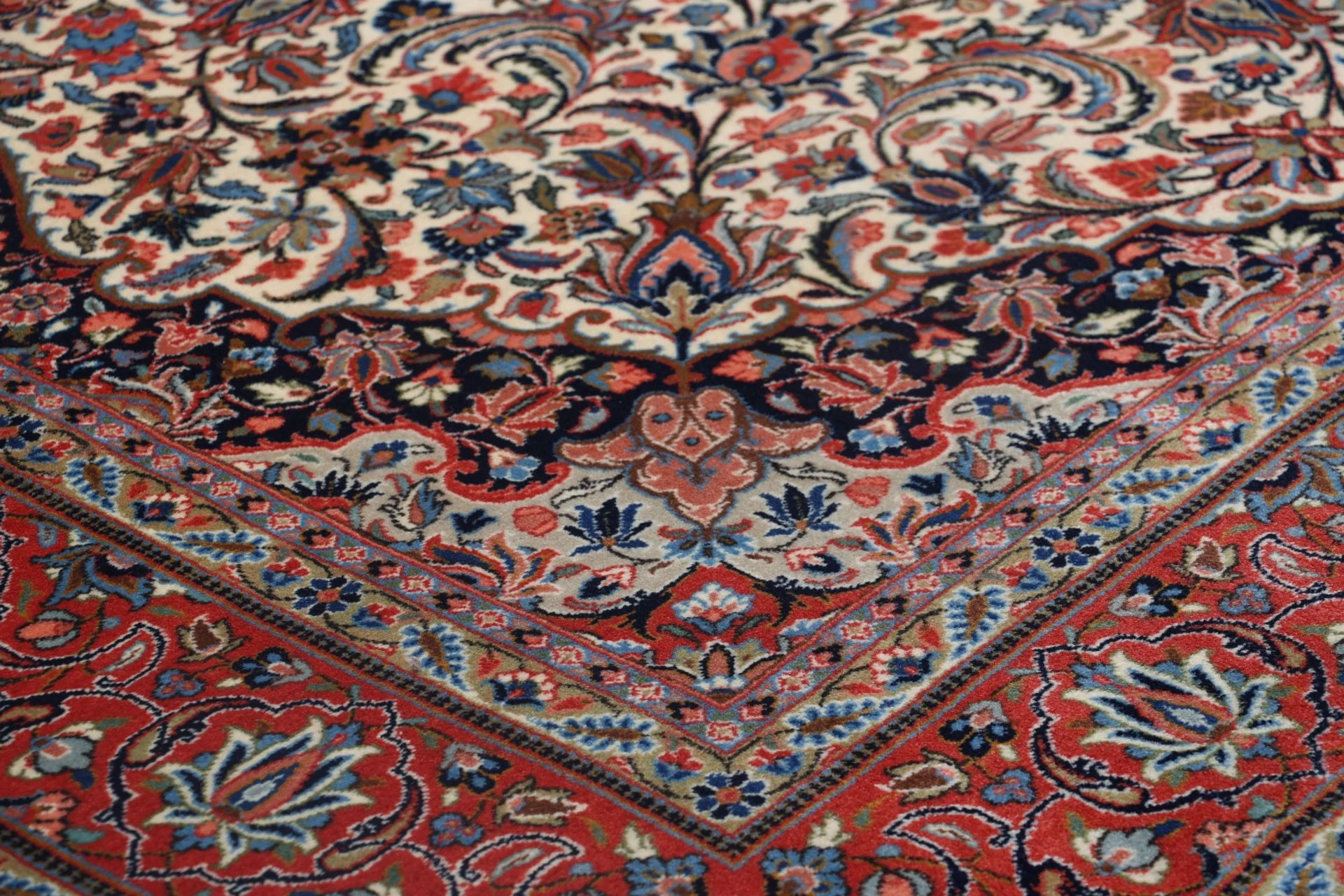 Handgeknüpfter Sarough Perserteppich, 203 × 290 cm, Wolle