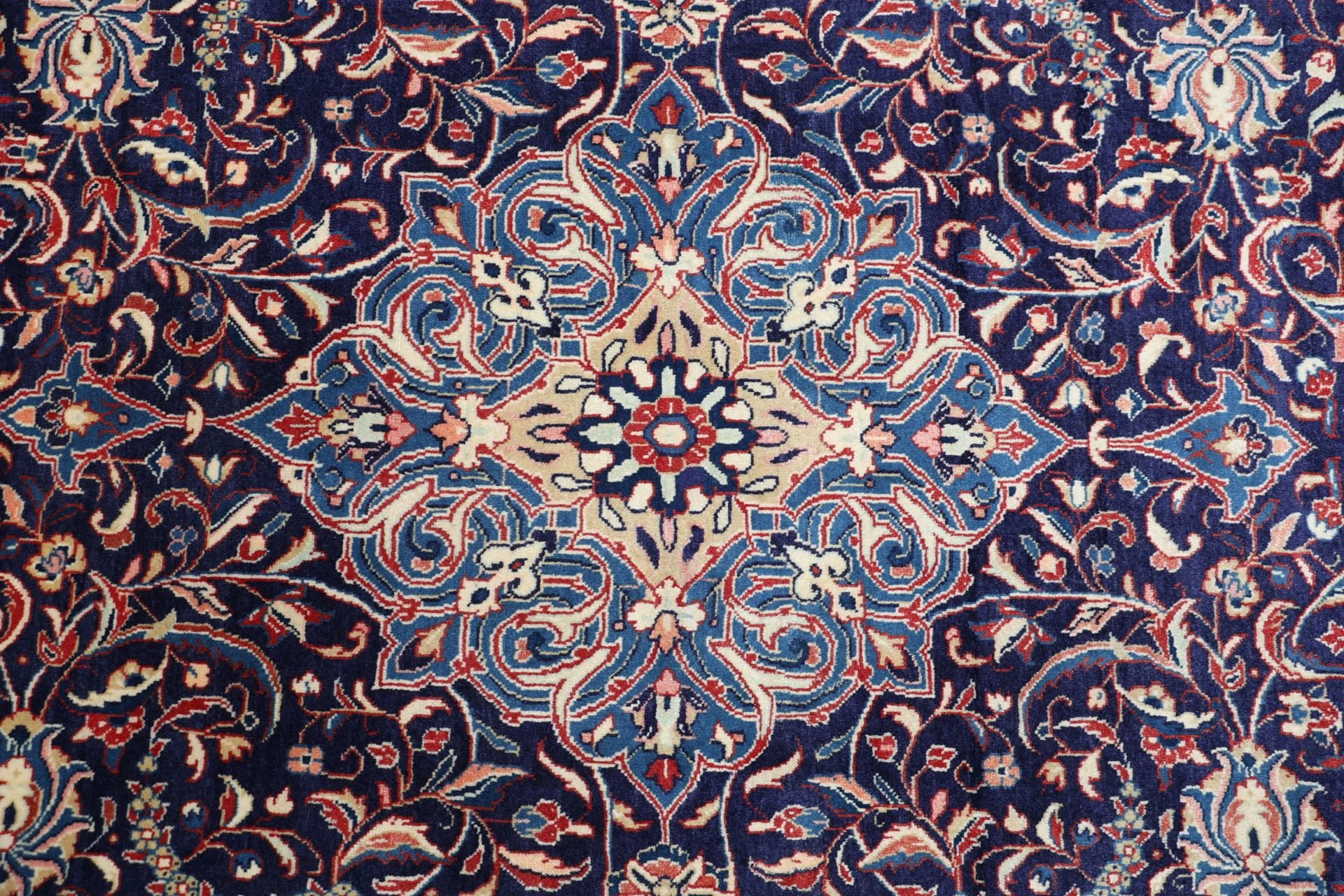 Handgeknüpfter Sarough Perserteppich 220 × 317 cm