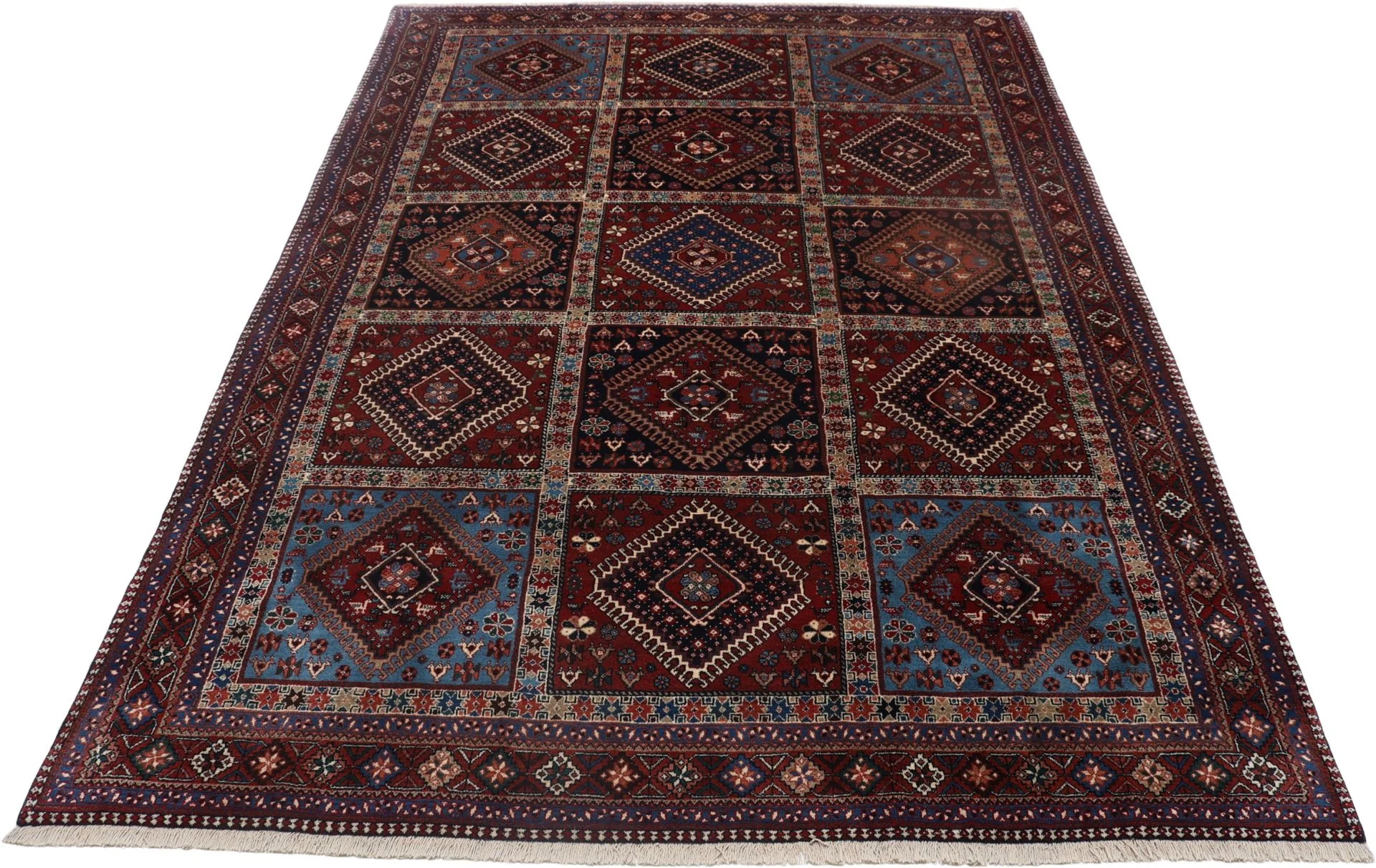 Perserteppich aus Iran, 199 × 289 cm