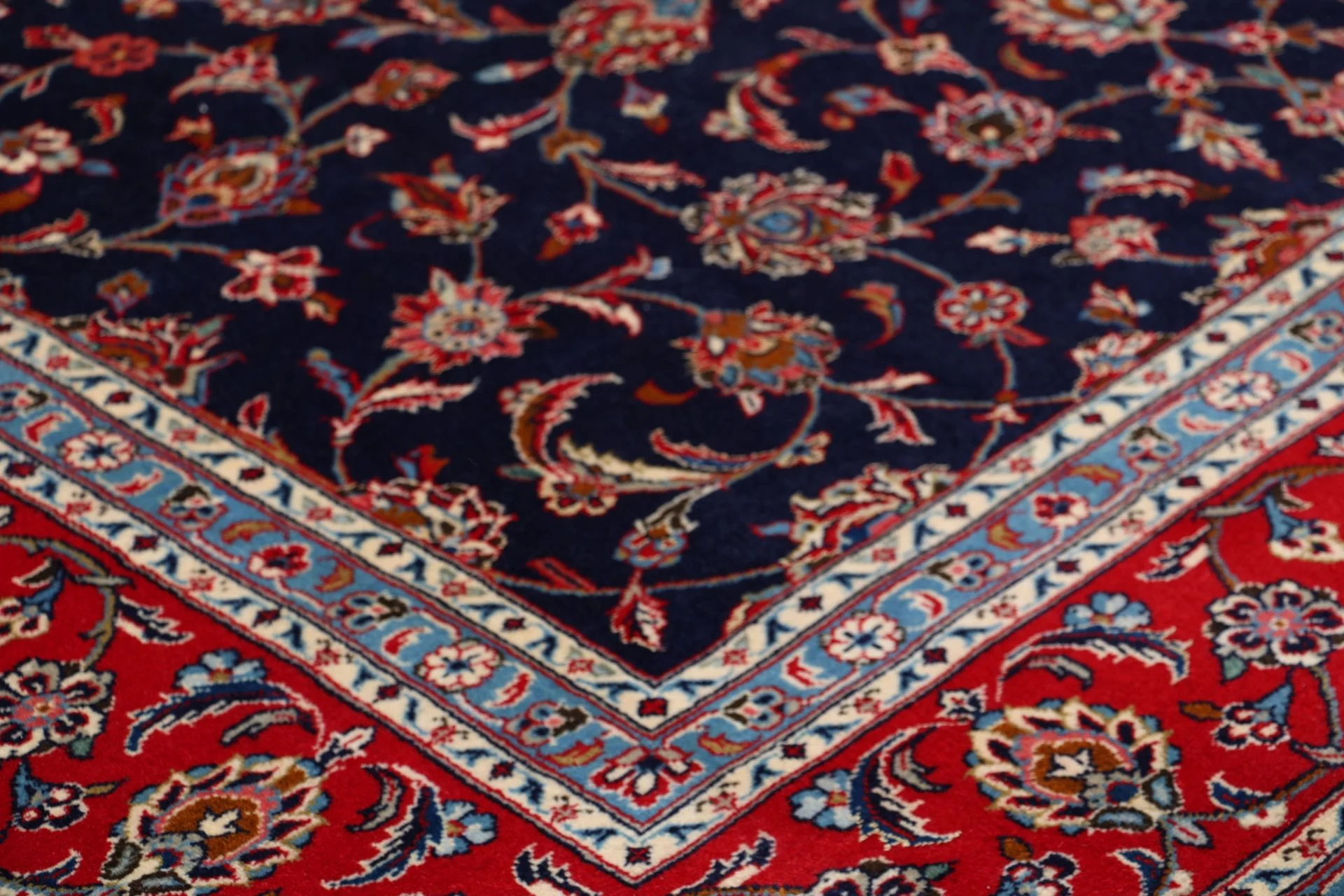 Handgeknüpfter Kashan Perserteppich 200 × 303 cm
