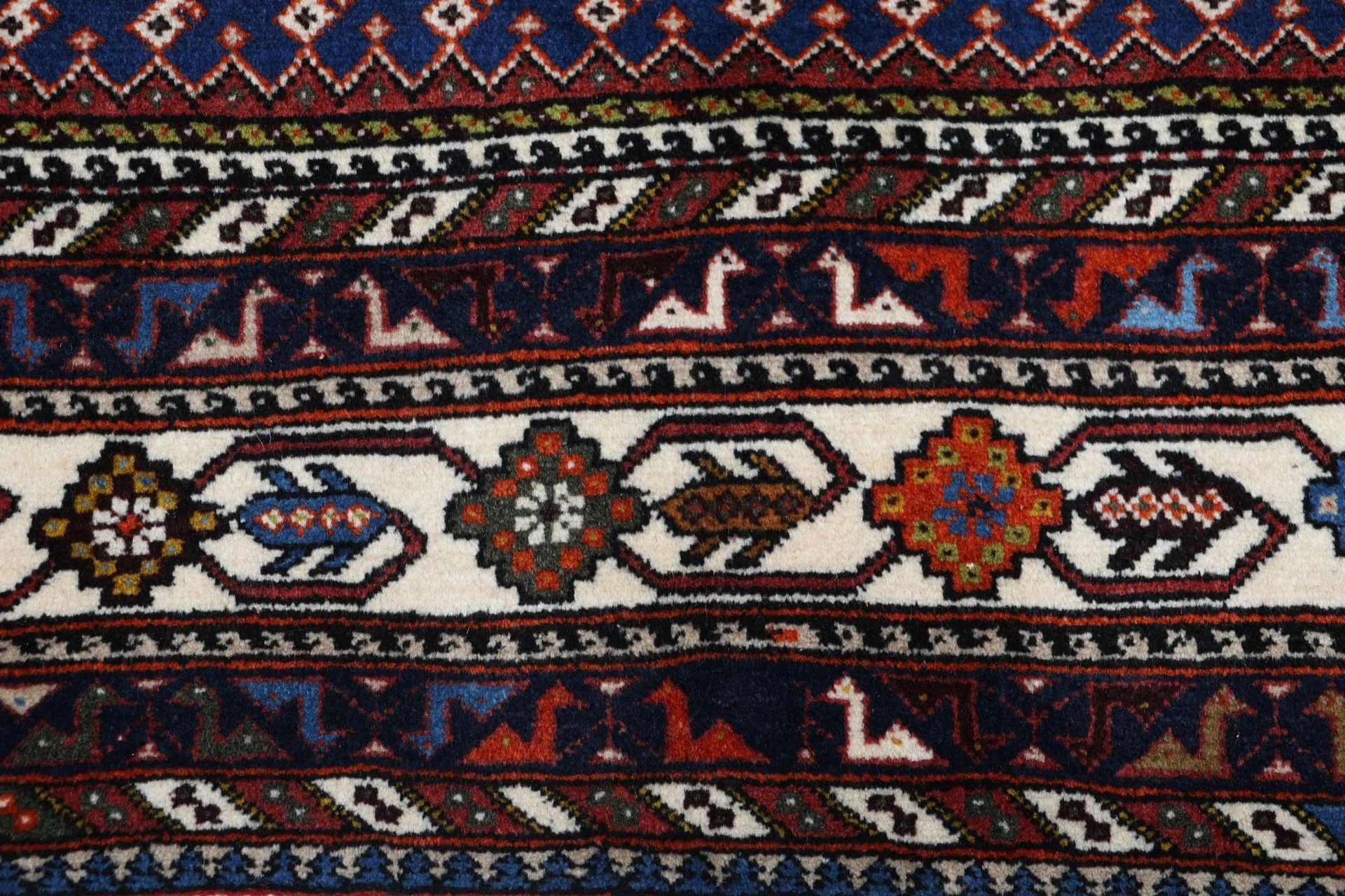 Perserteppich 200 × 300 cm aus Wolle, handgeknüpft