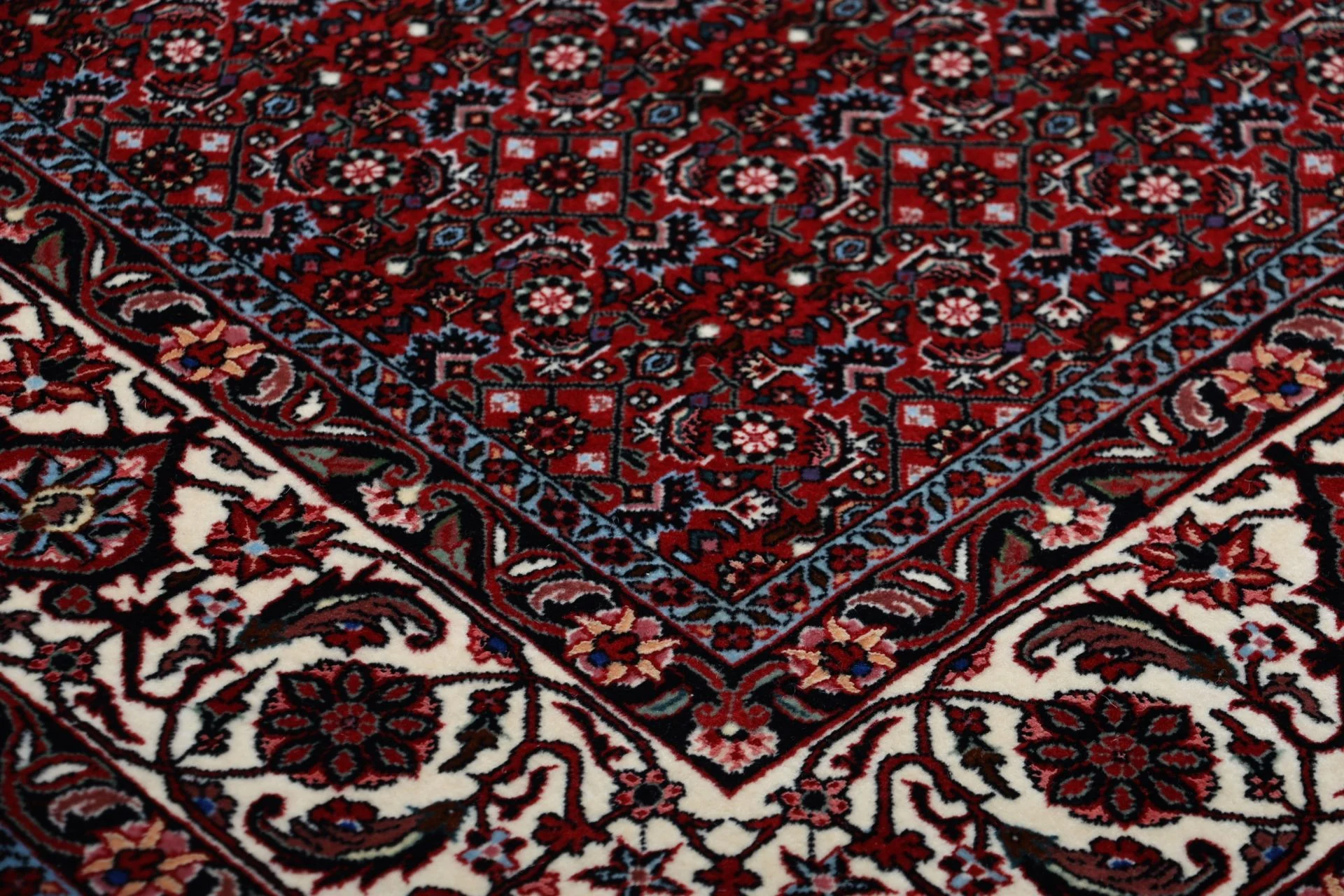 Bijar Perserteppich aus Iran, 200 × 210 cm
