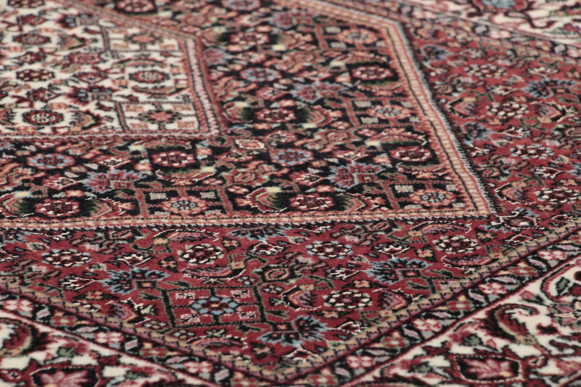 Handgeknüpfter Bijar Perserteppich 83 × 291 cm