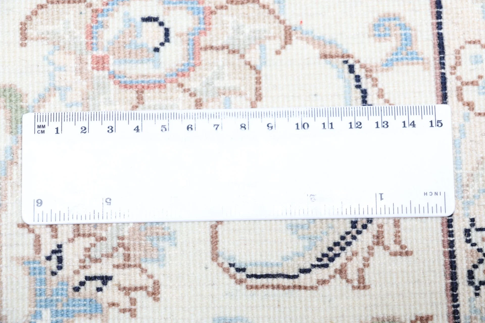 Handgeknüpfter Nain Perserteppich 200 × 307 cm