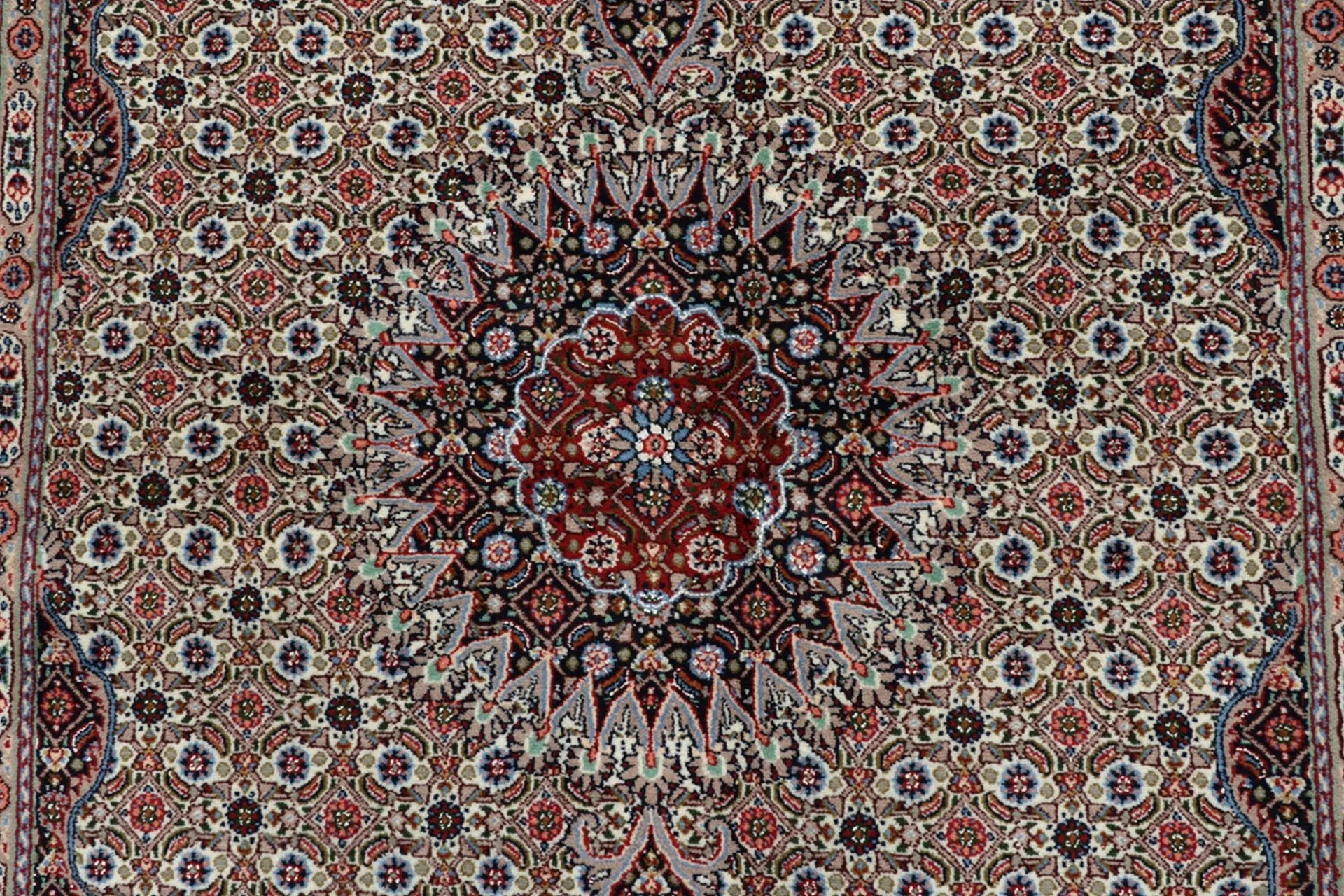 Moud Perserteppich 142 × 220 cm aus Wolle & Seide, handgeknüpft