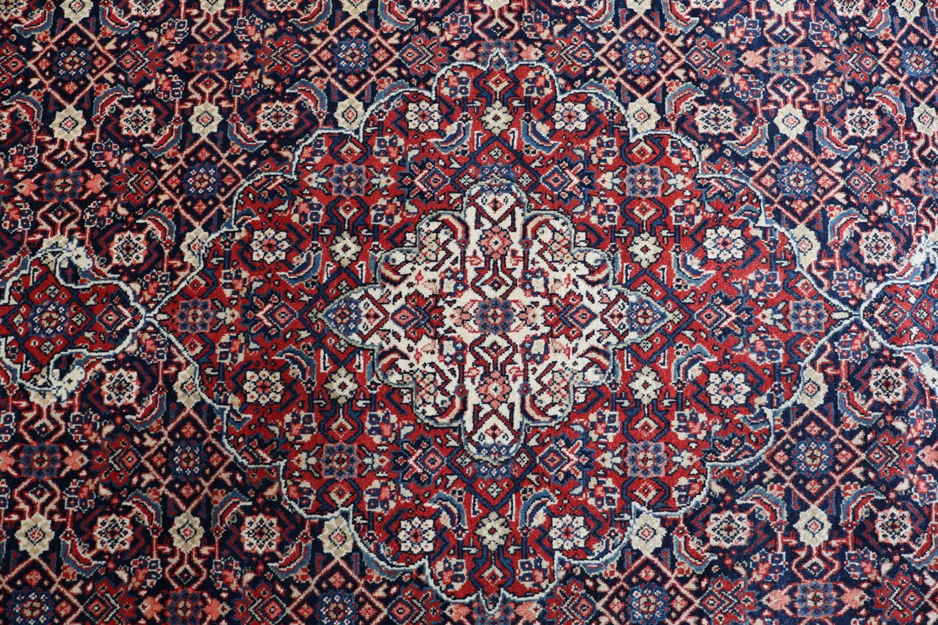Handgeknüpfter Perserteppich, 247 × 335 cm, Wolle