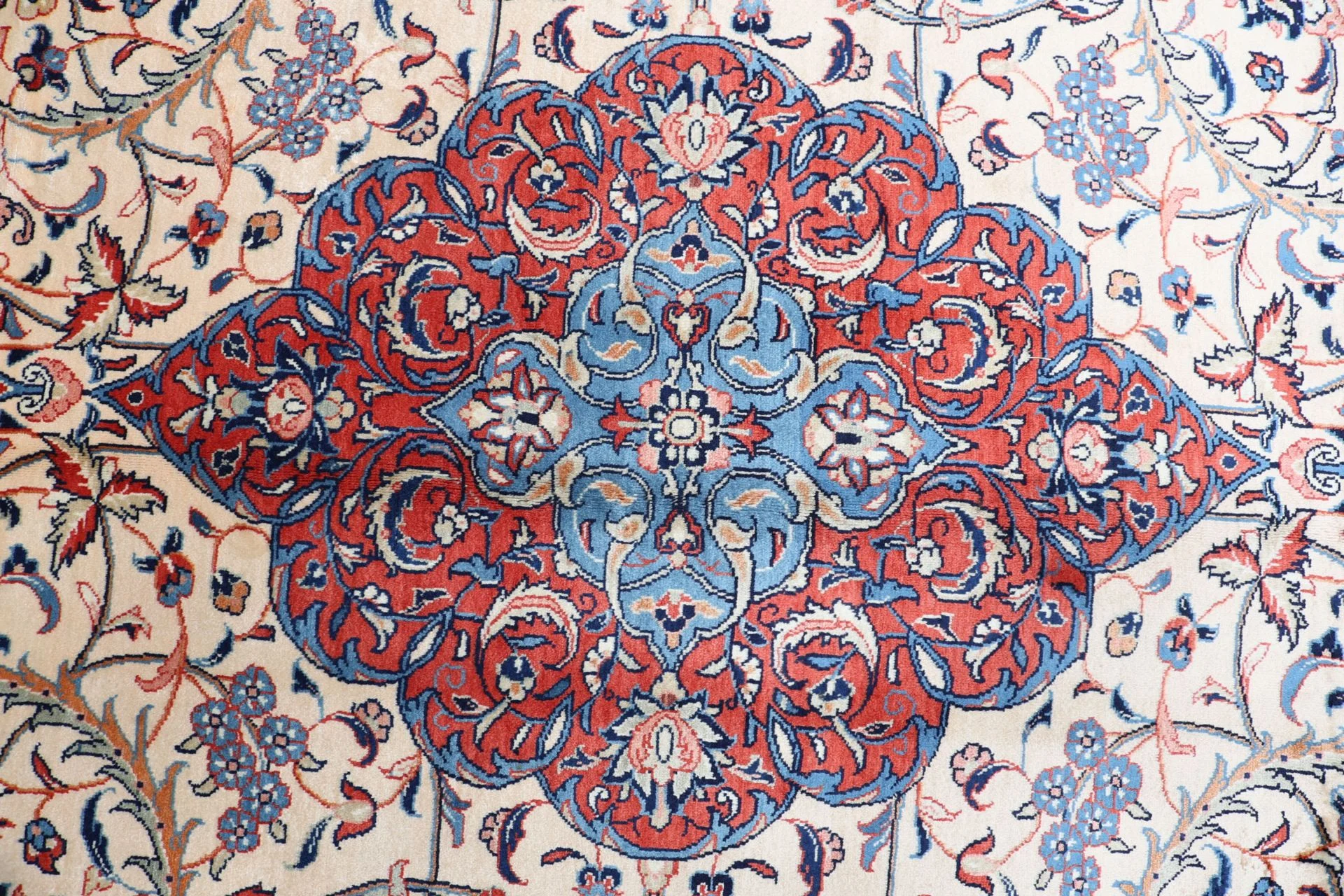 Handgeknüpfter Sarough Perserteppich 265 × 396 cm