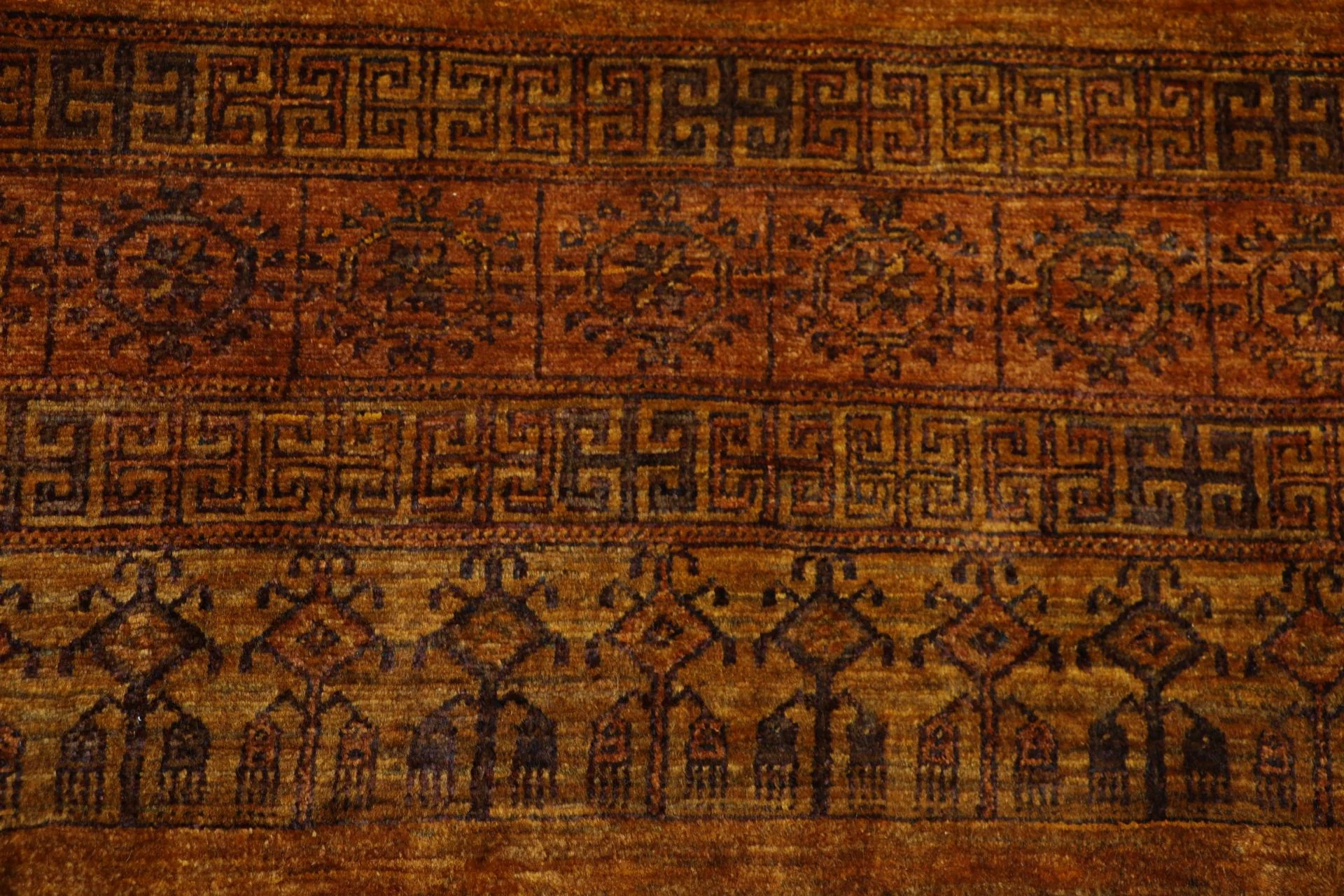 Handgeknüpfter Qashqai Perserteppich 265 × 365 cm
