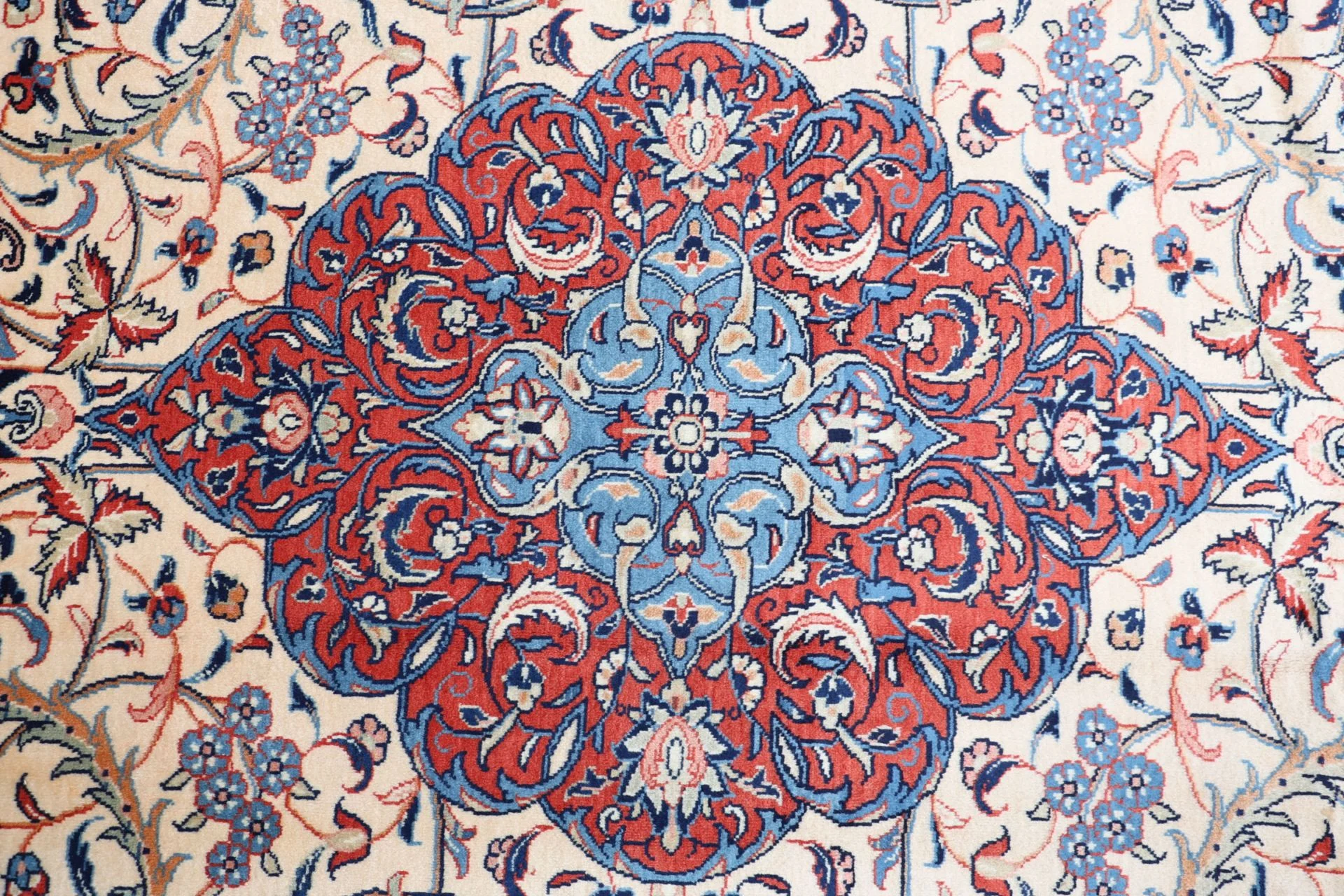 Sarough Perserteppich 265 × 378 cm aus Wolle, handgeknüpft