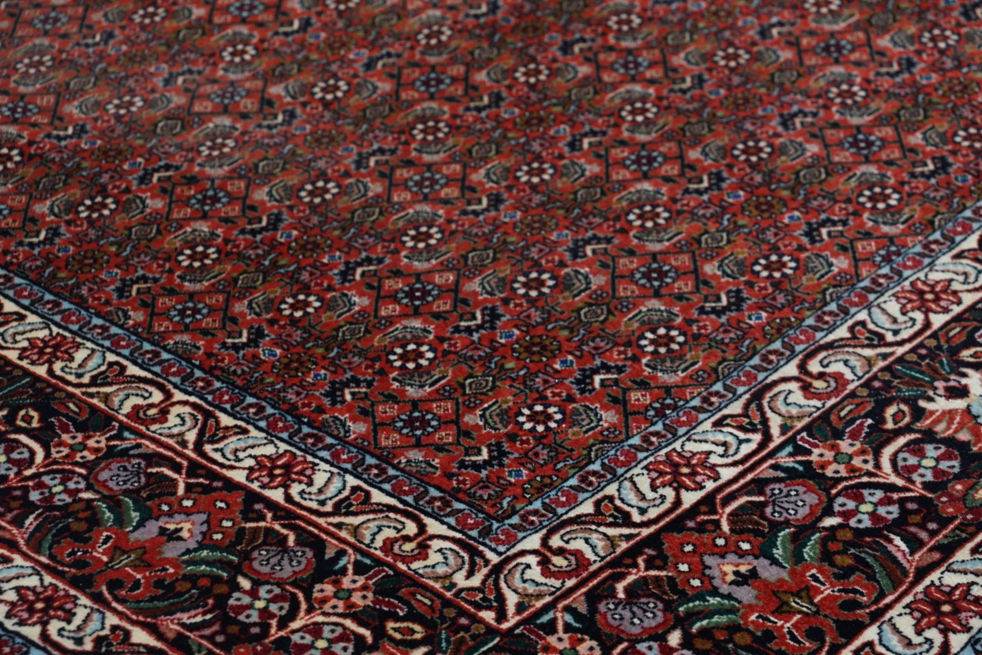 Handgeknüpfter Bijar Perserteppich 206 × 298 cm