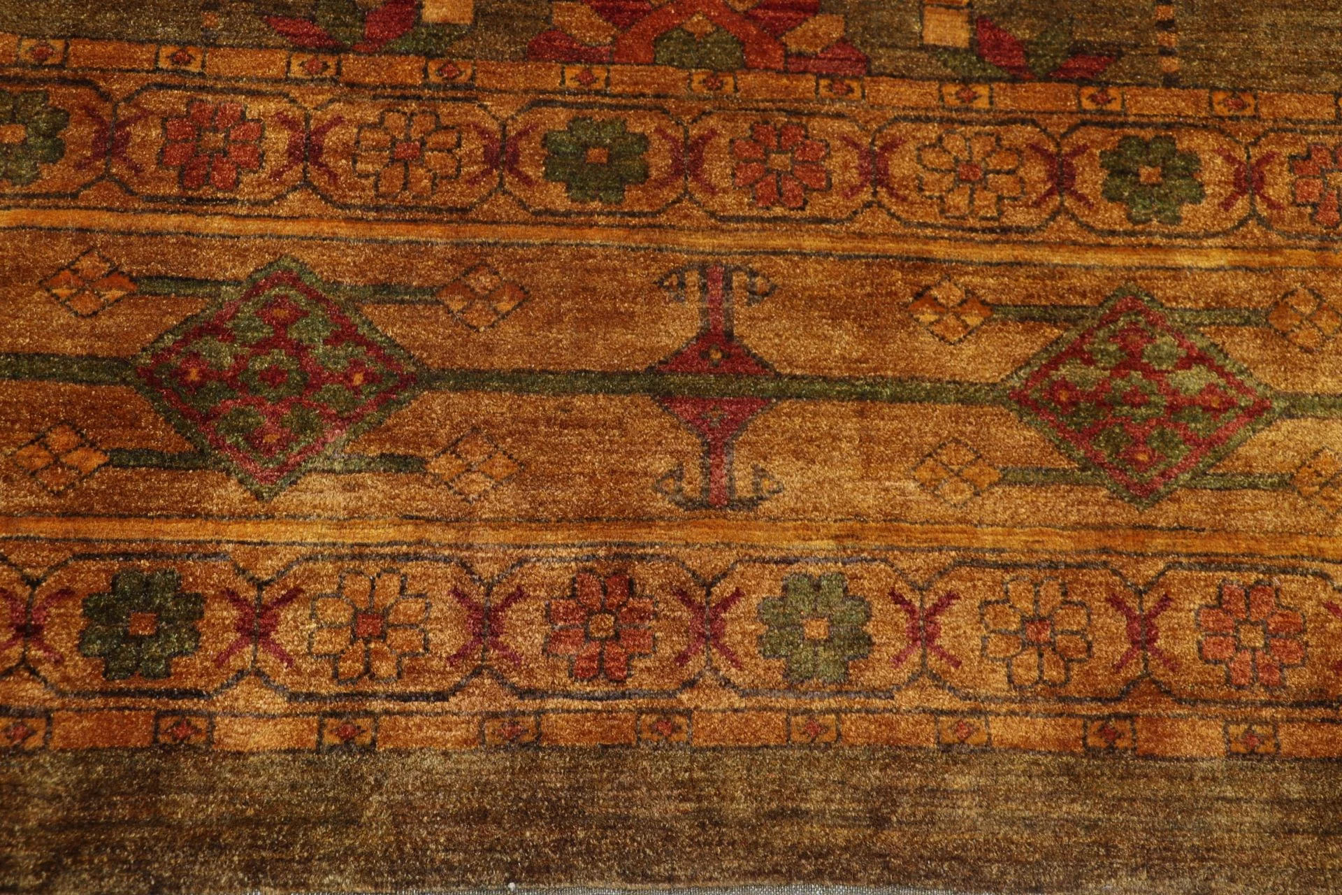 Qashqai Perserteppich 264 × 364 cm aus Wolle, handgeknüpft