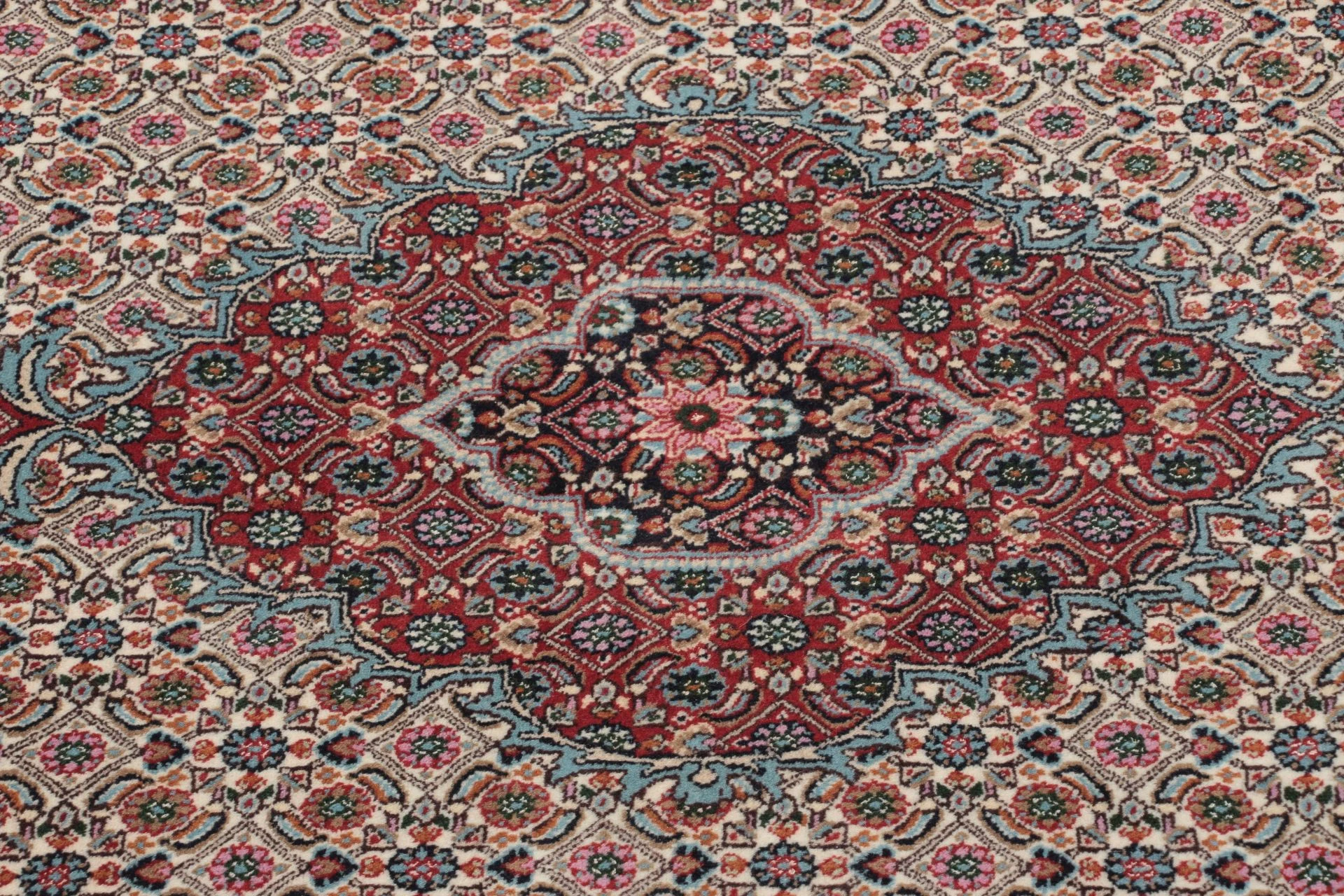 Handgeknüpfter Moud Perserteppich, 145 × 200 cm, Wolle & Seide