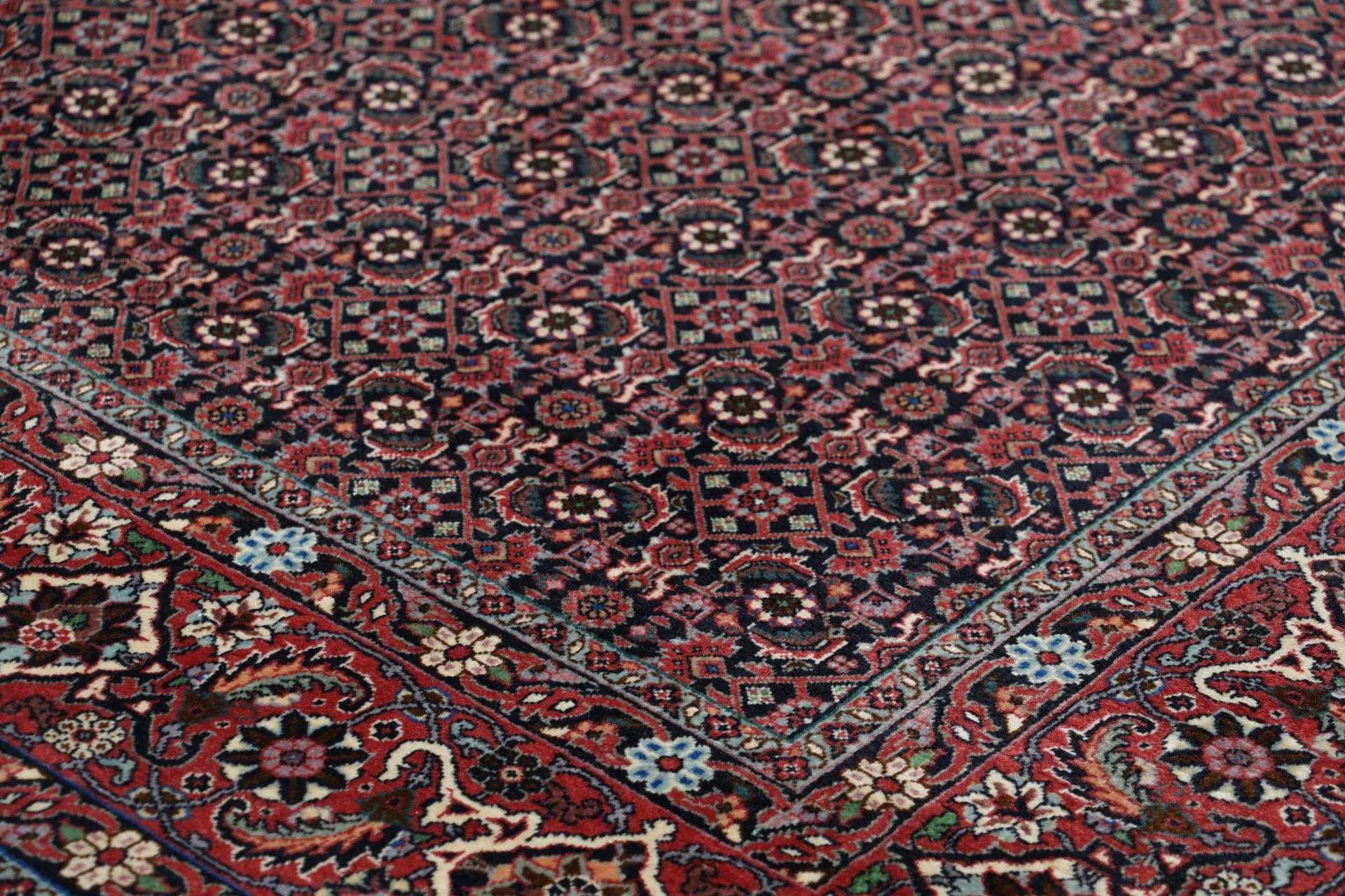Bijar Perserteppich aus Iran, 201 × 301 cm