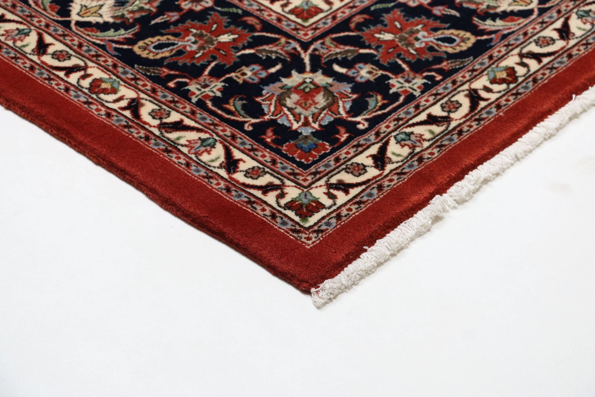 Sarough Perserteppich aus Iran, 220 × 278 cm