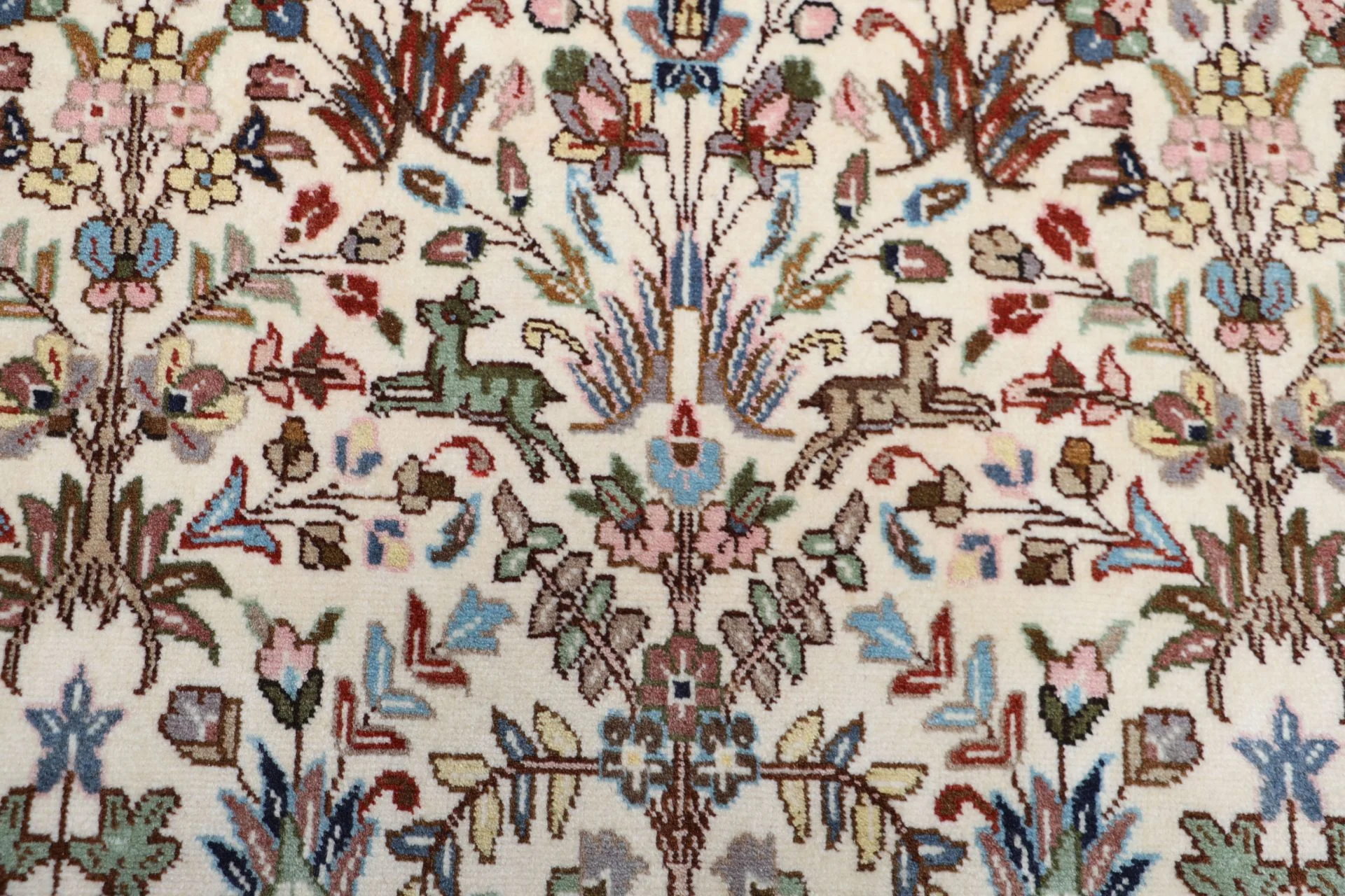 Täbriz Perserteppich aus Iran, 205 × 205 cm