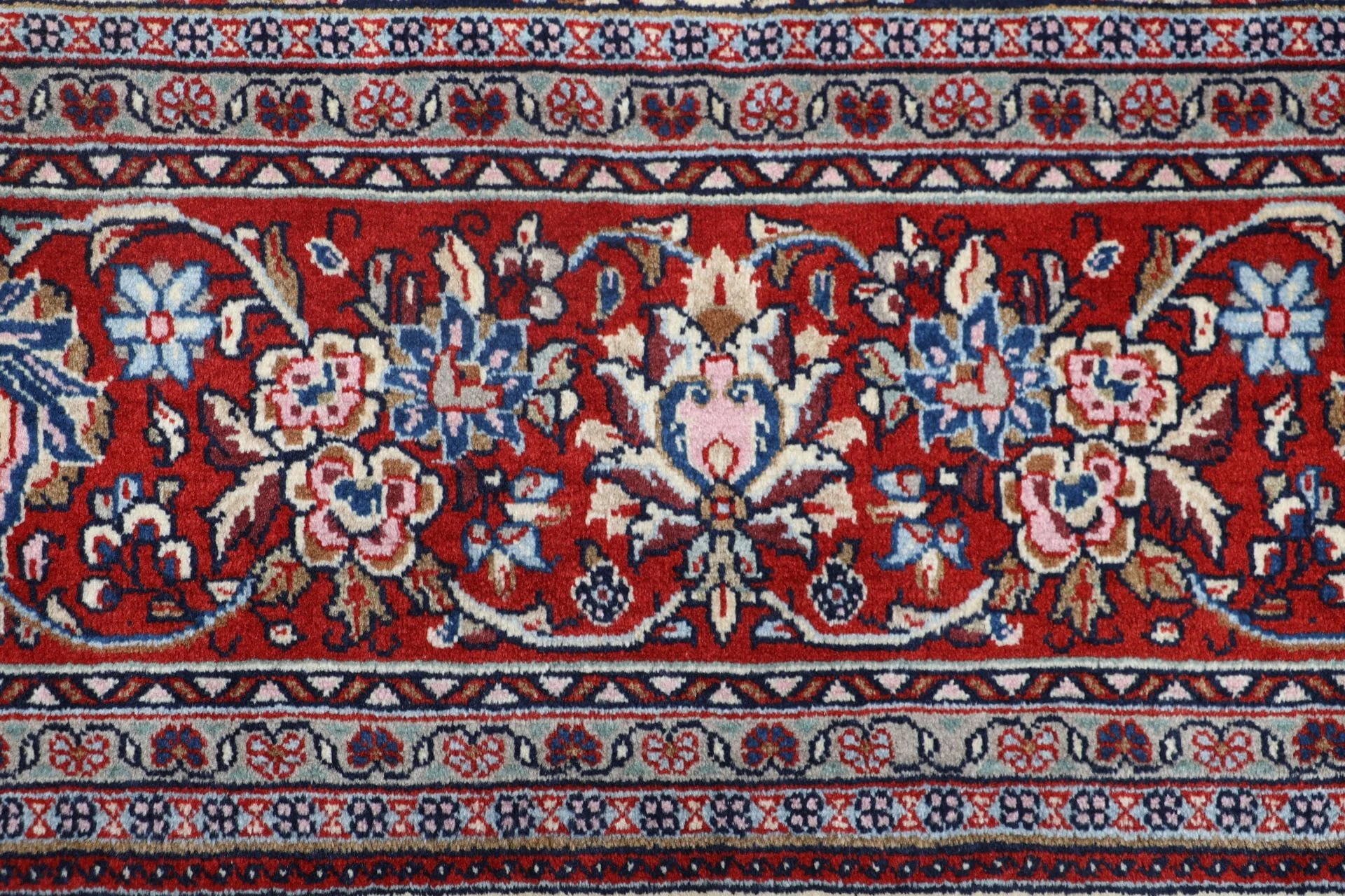 Handgeknüpfter Sarough Perserteppich 250 × 340 cm