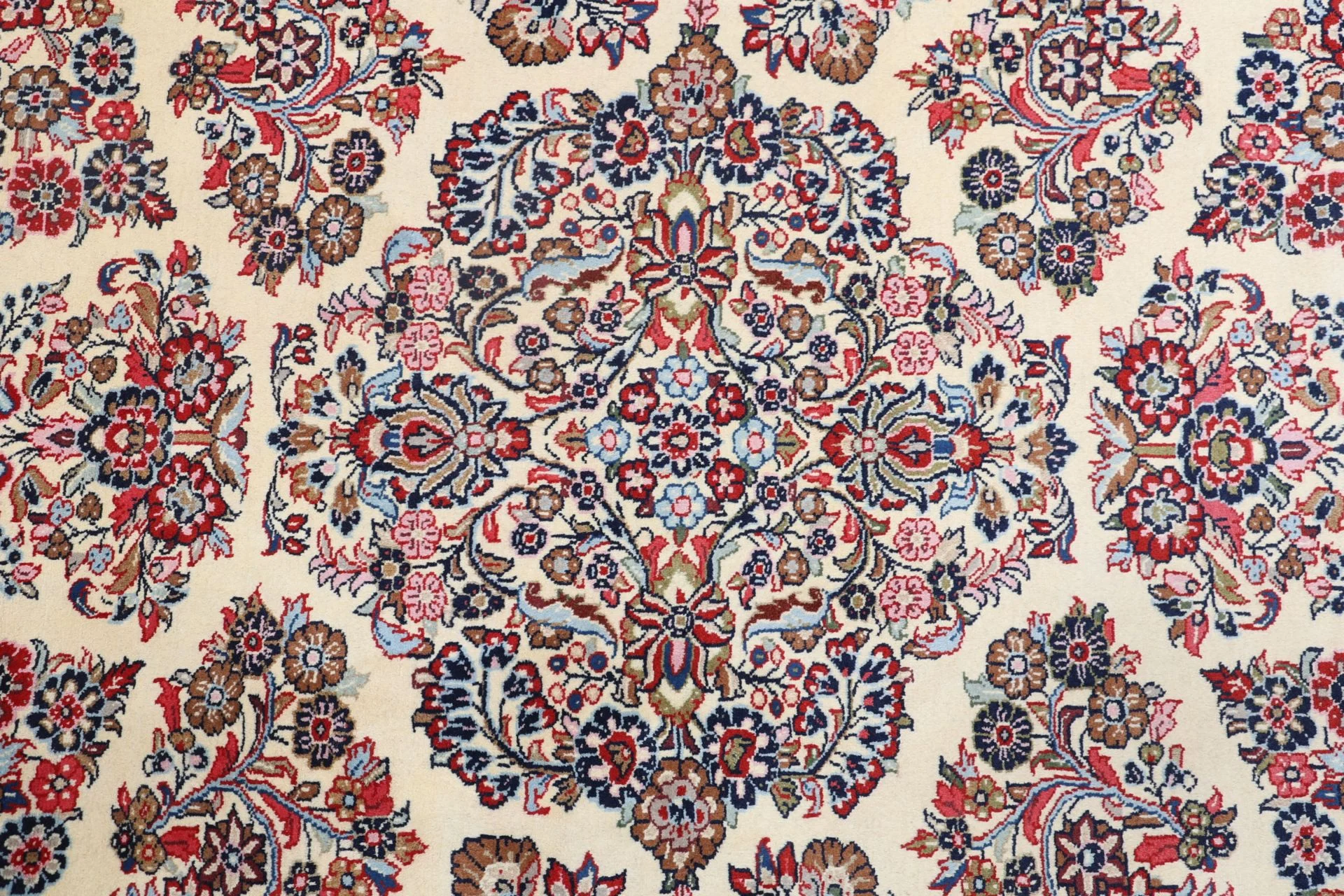 Handgeknüpfter Sarough Perserteppich 250 × 340 cm