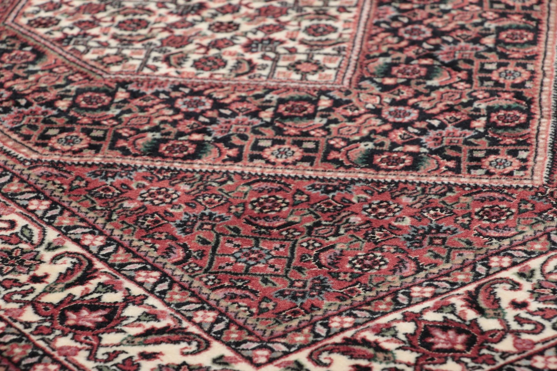 Handgeknüpfter Bijar Perserteppich, 85 × 285 cm, Wolle & Seide