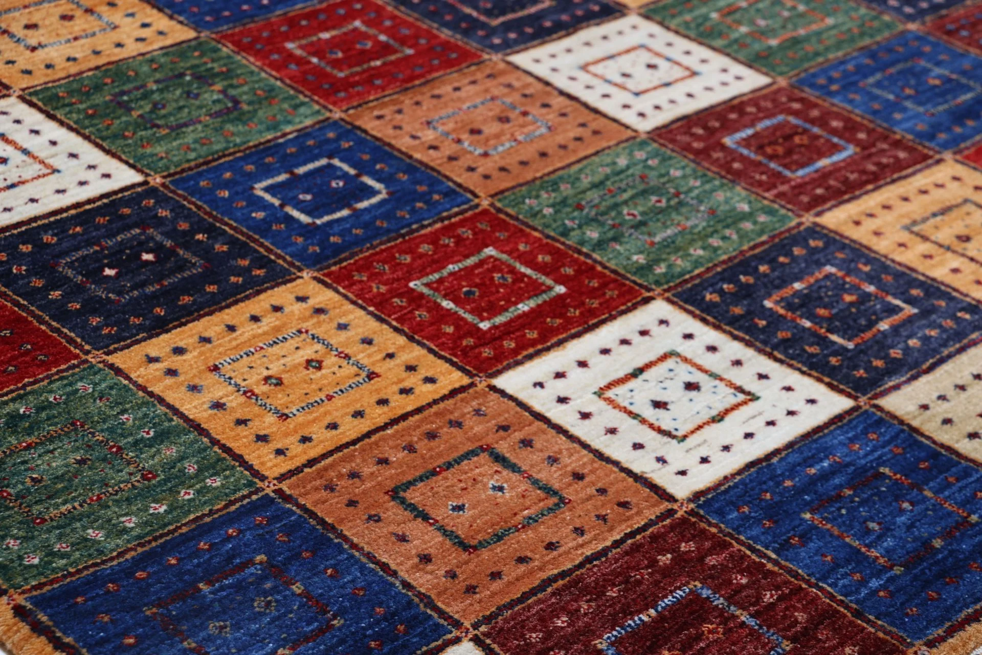Handgeknüpfter Loribaft Orientteppich 175 × 249 cm