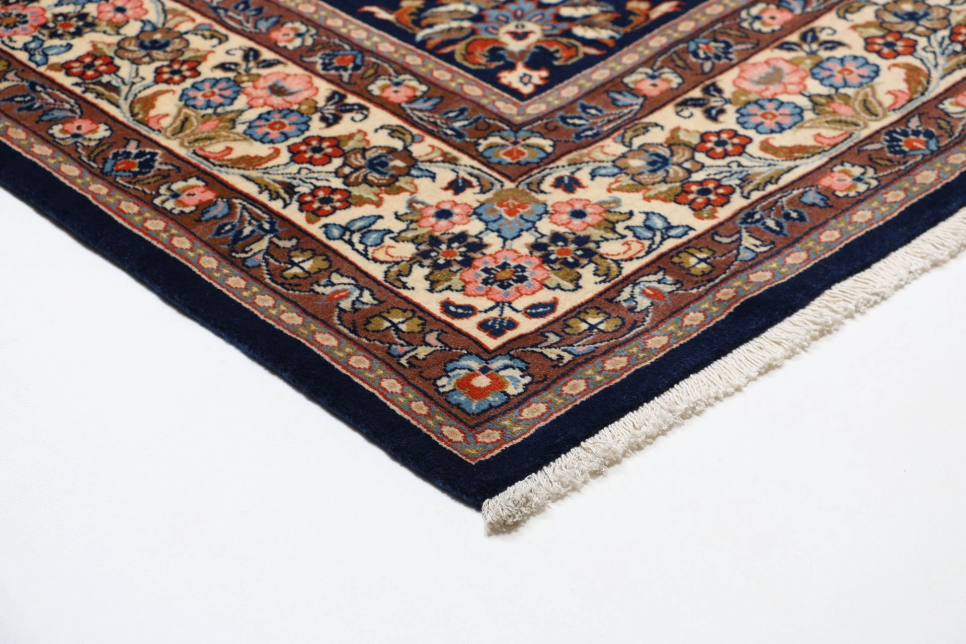 Sarough Perserteppich 218 × 315 cm aus Wolle, handgeknüpft