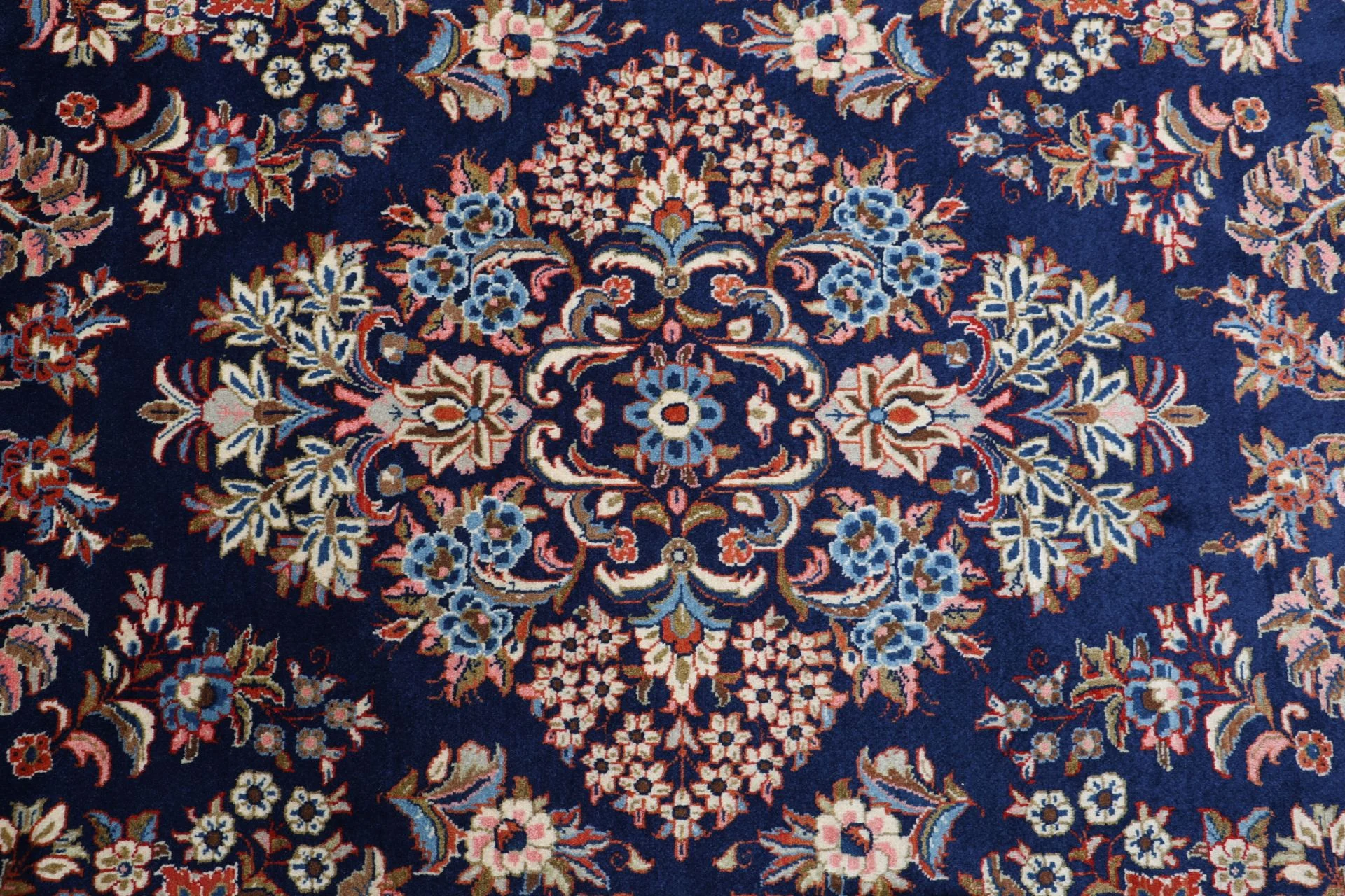 Sarough Perserteppich 218 × 315 cm aus Wolle, handgeknüpft